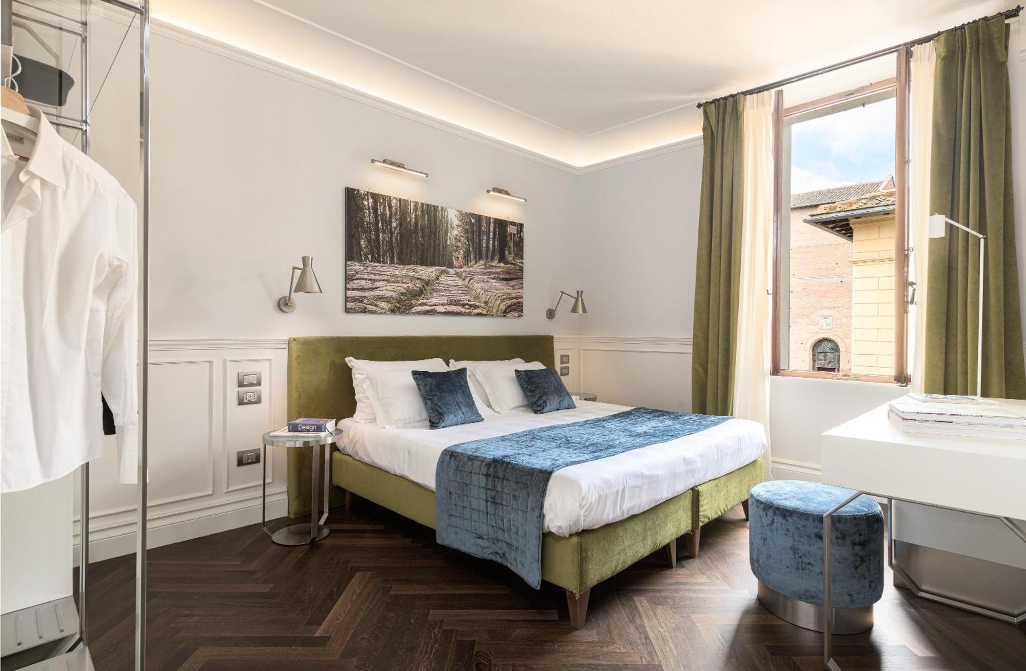 Design Double or TwinRoom