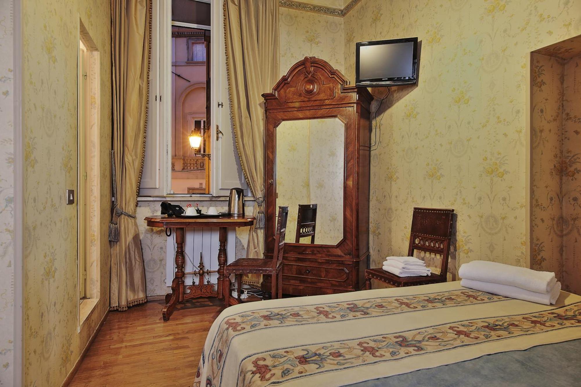 Small Double Room