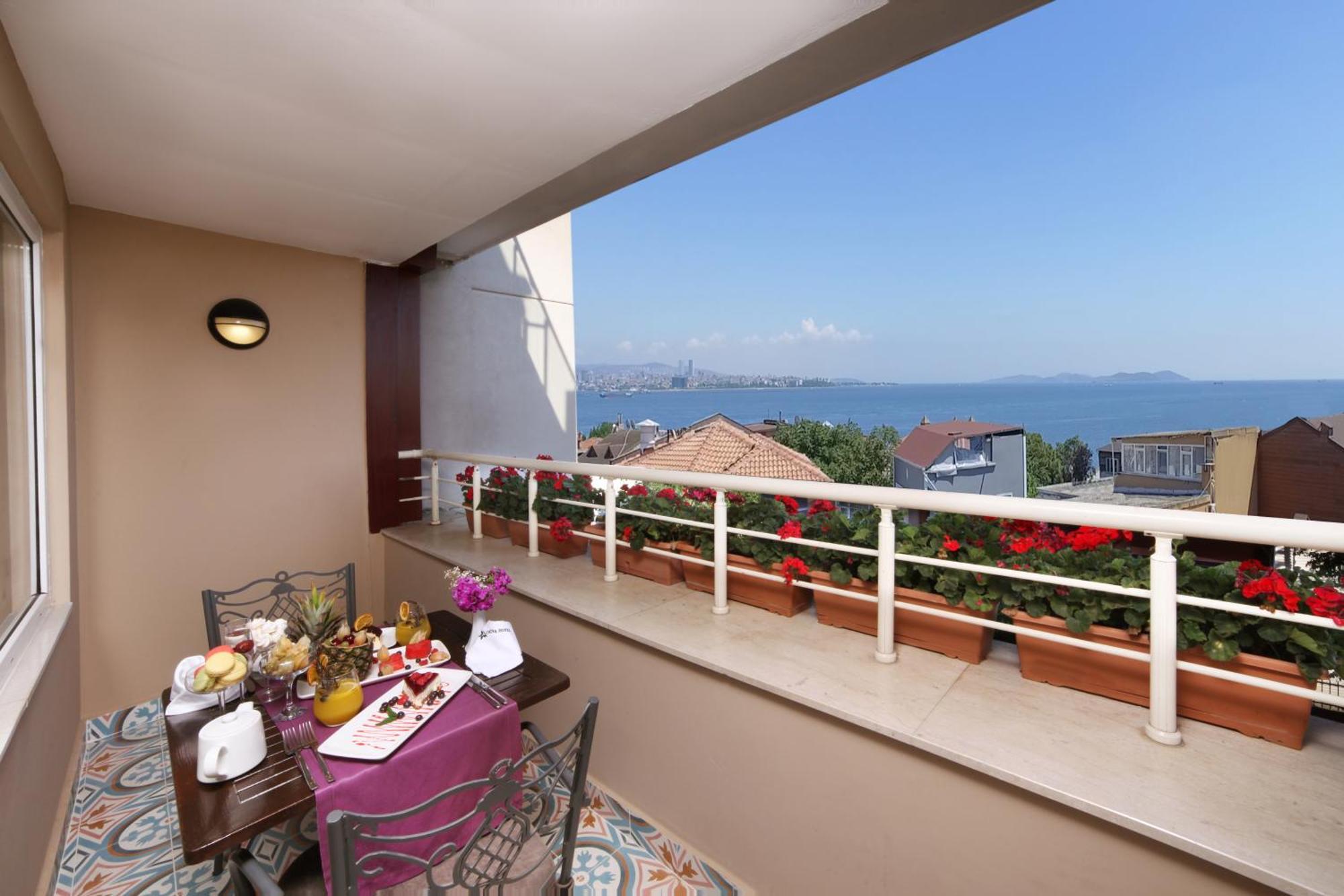 Family Room Sea View