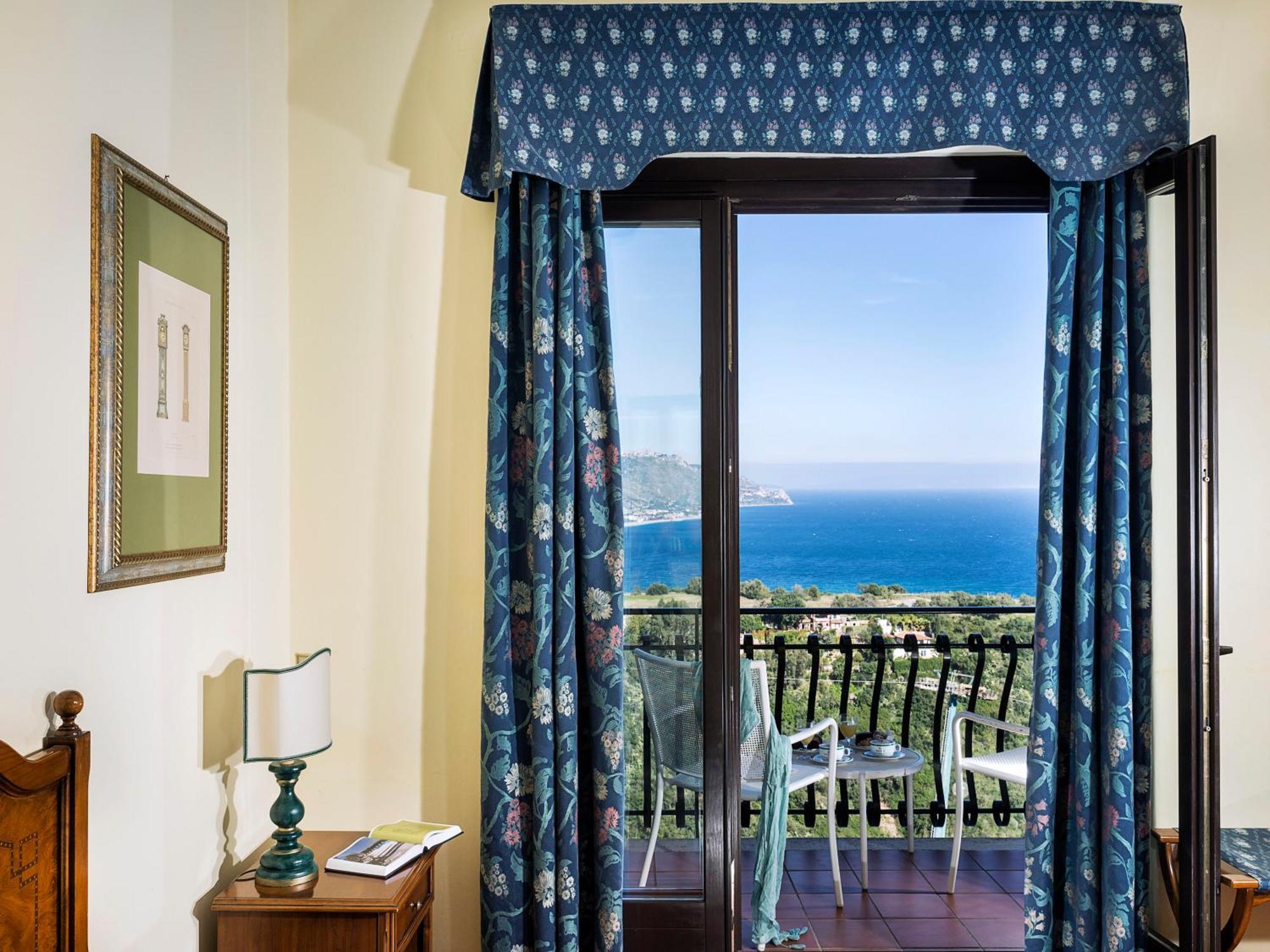 Superior Double or Twin Room Sea View