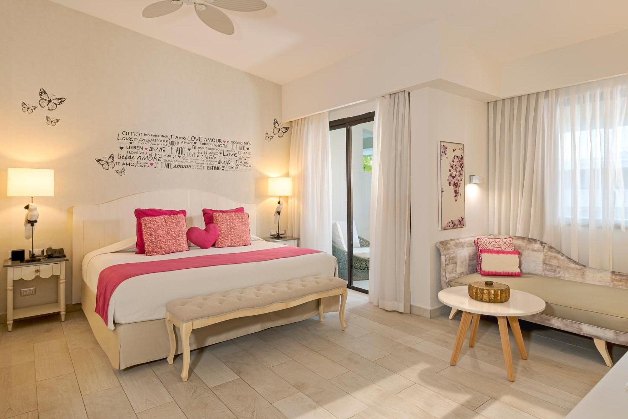Privileged Romance Deluxe Junior Suite