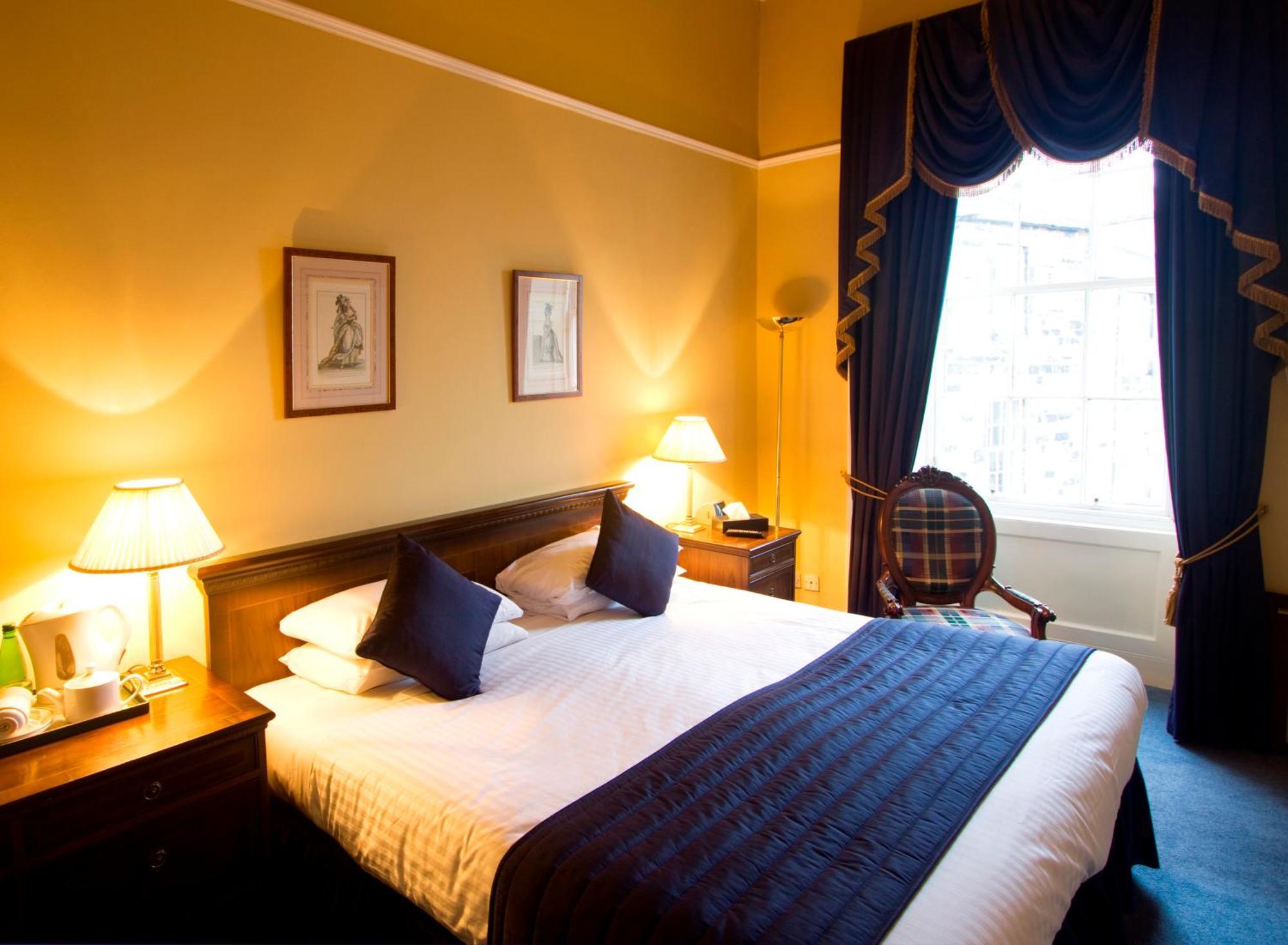 Classic Double or Twin Room