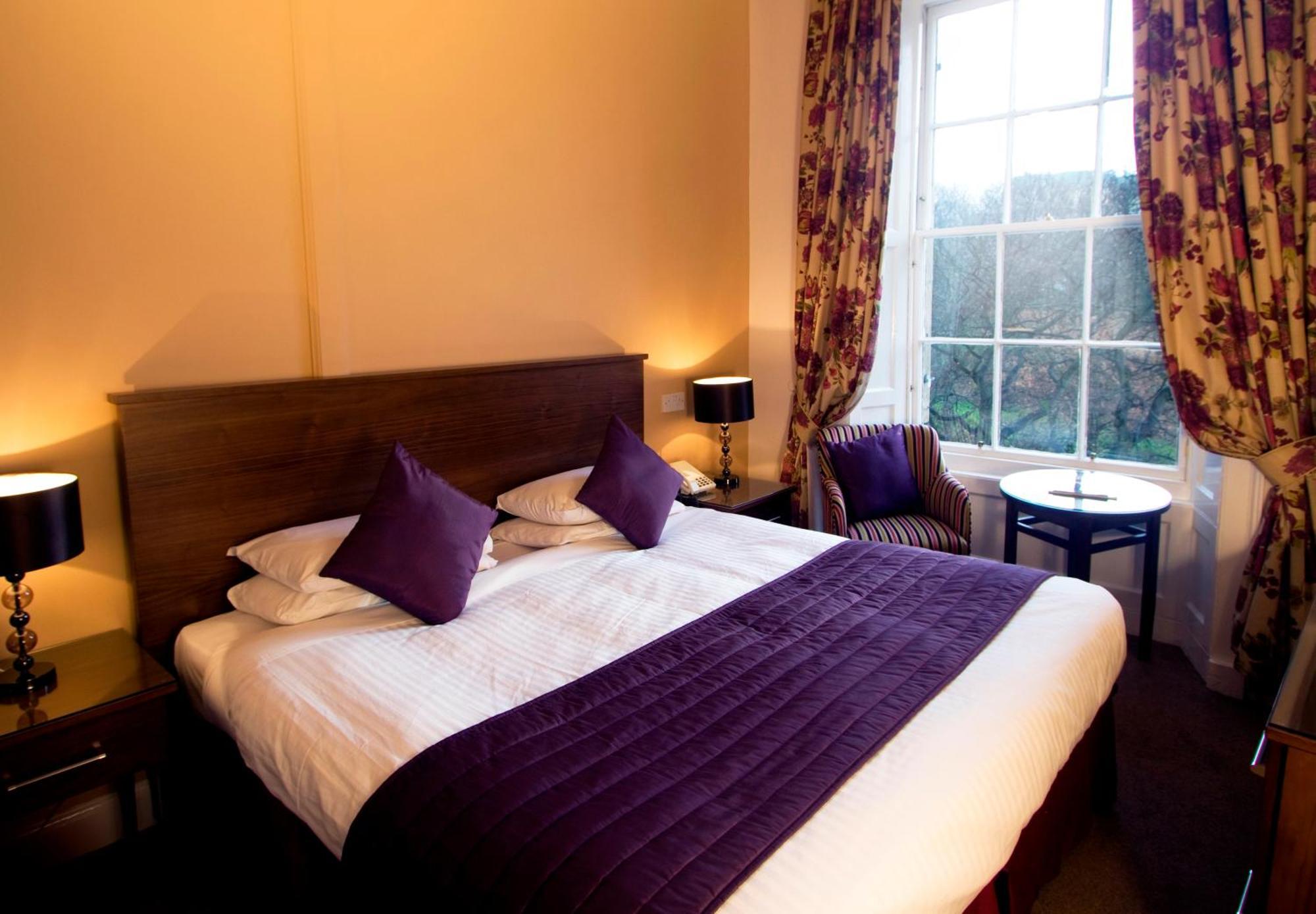 Classic Double or Twin Room