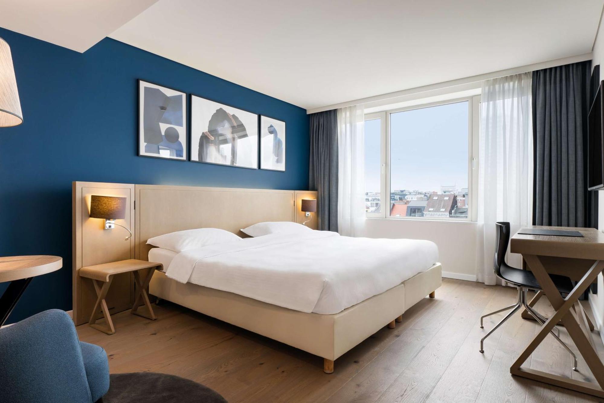 Superior Room City View