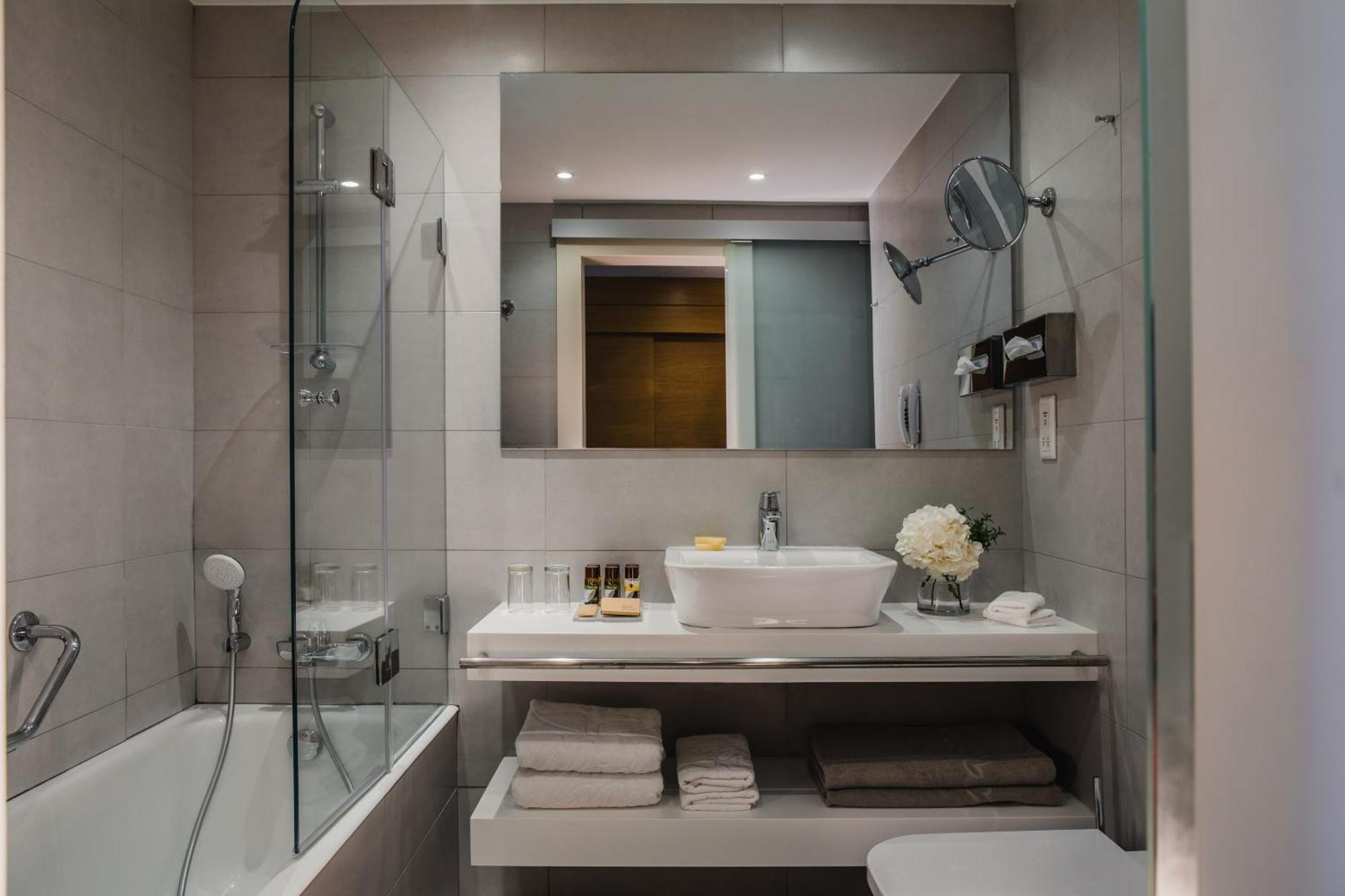 Double or Twin Room with Inland View