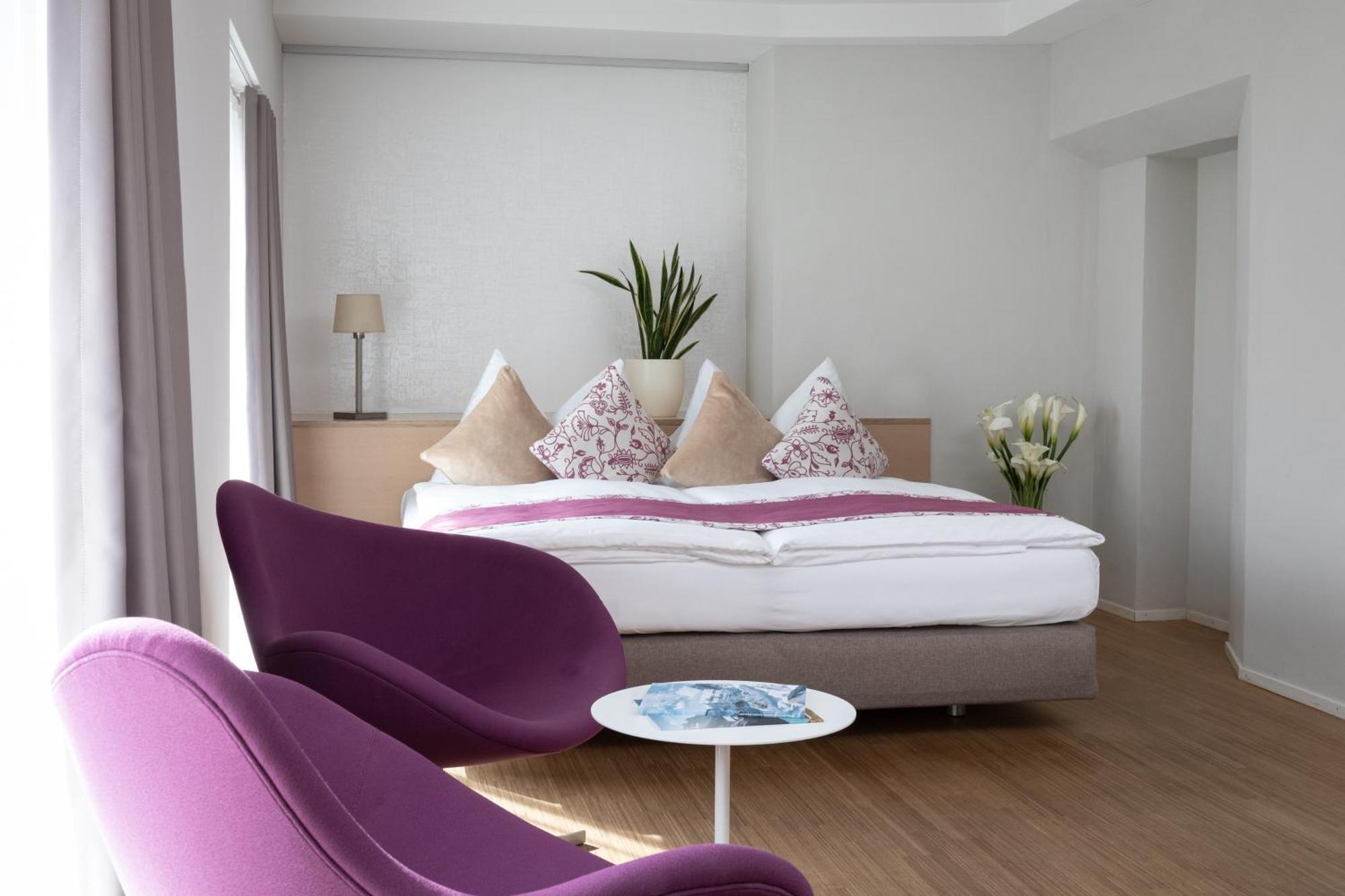 Junior Suite,1210246150:JPEG
