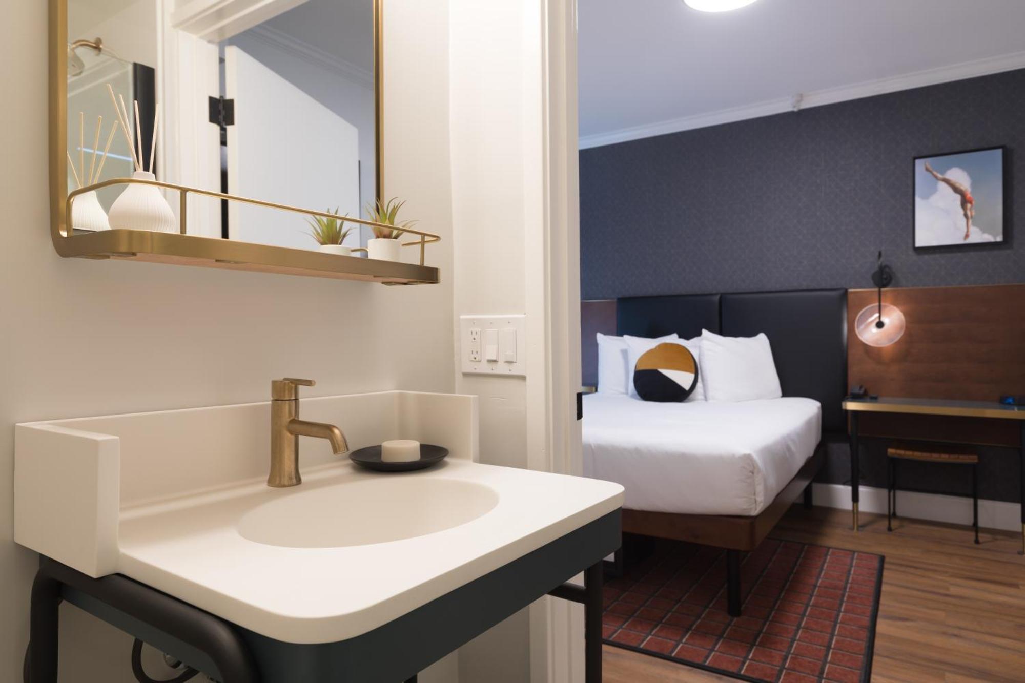 Chambre Lit Queen-Size - Modern