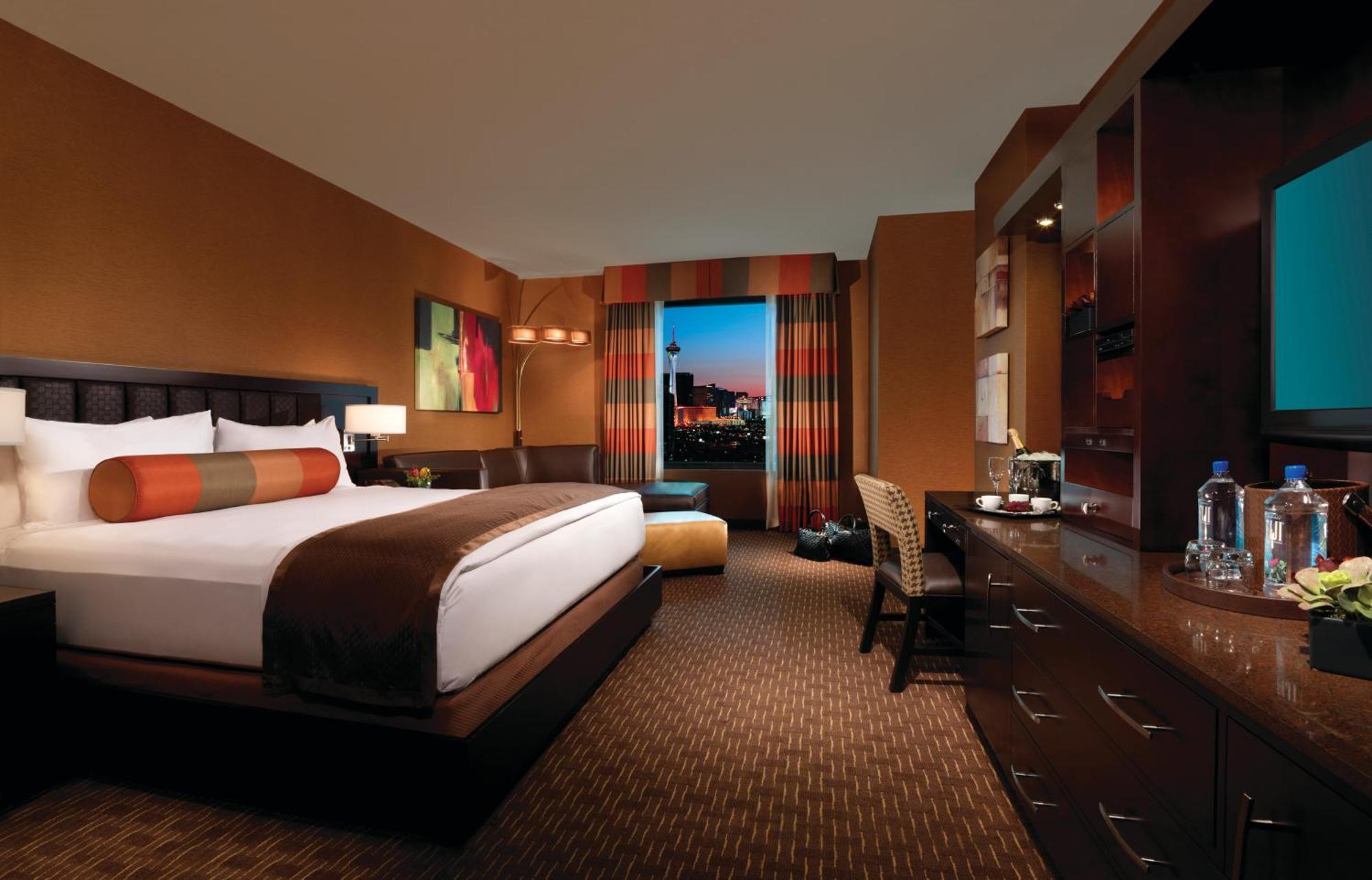 Quarto com Cama King-Size Rush Tower