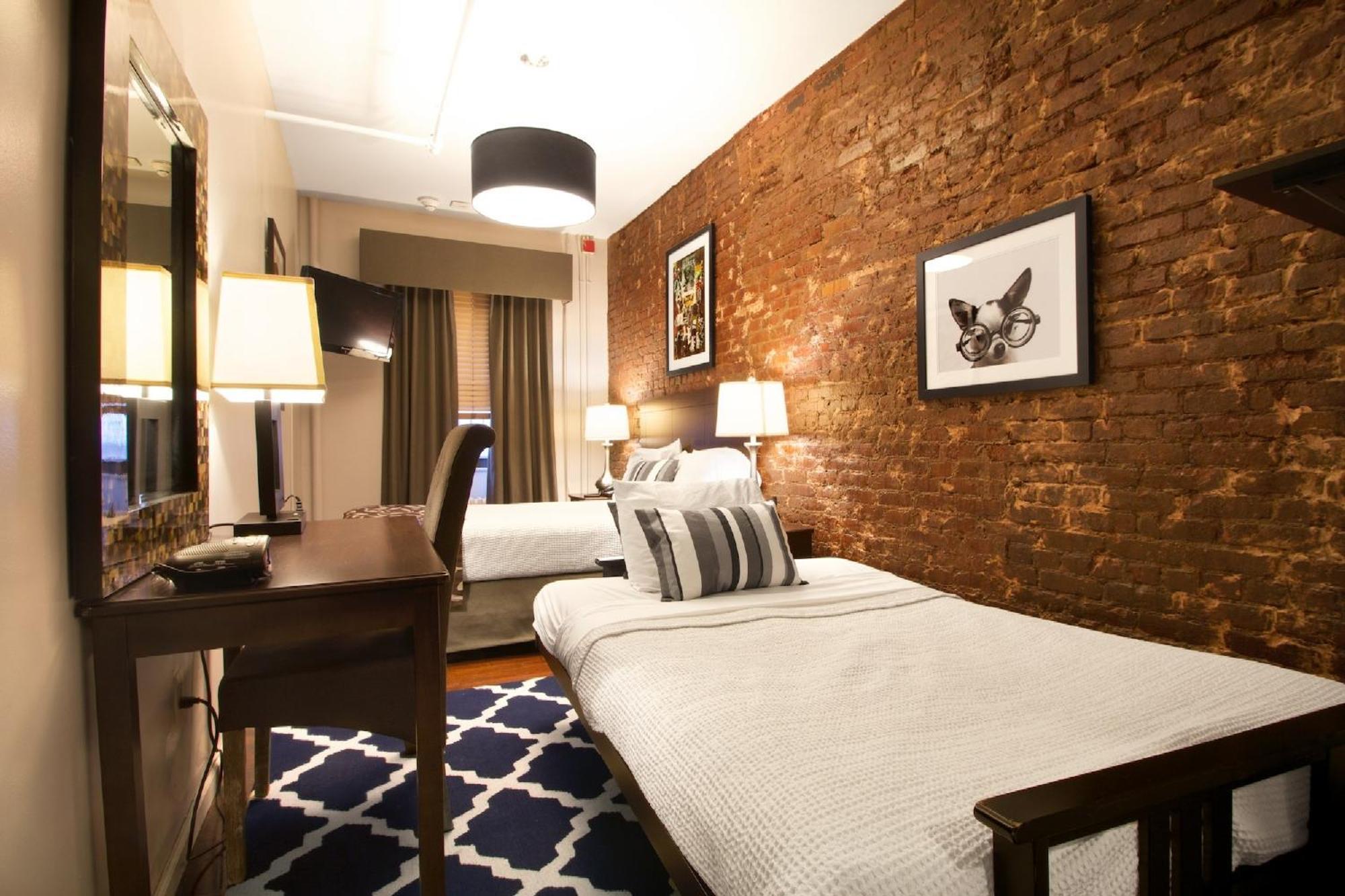 Standard Bedroom Private Bath