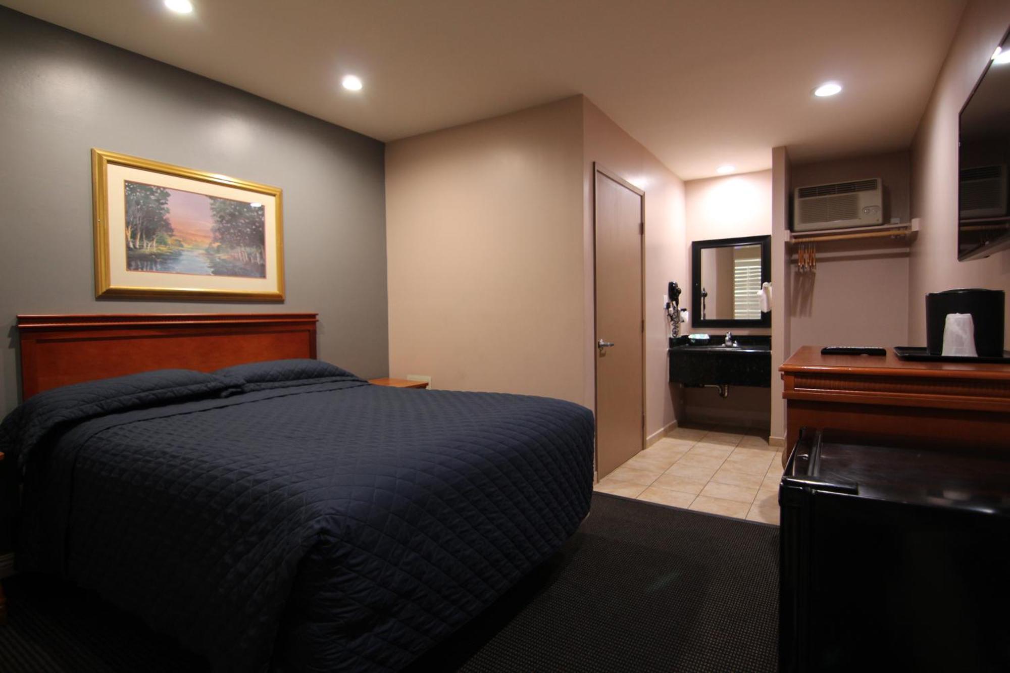 Queen Room Disability Access
