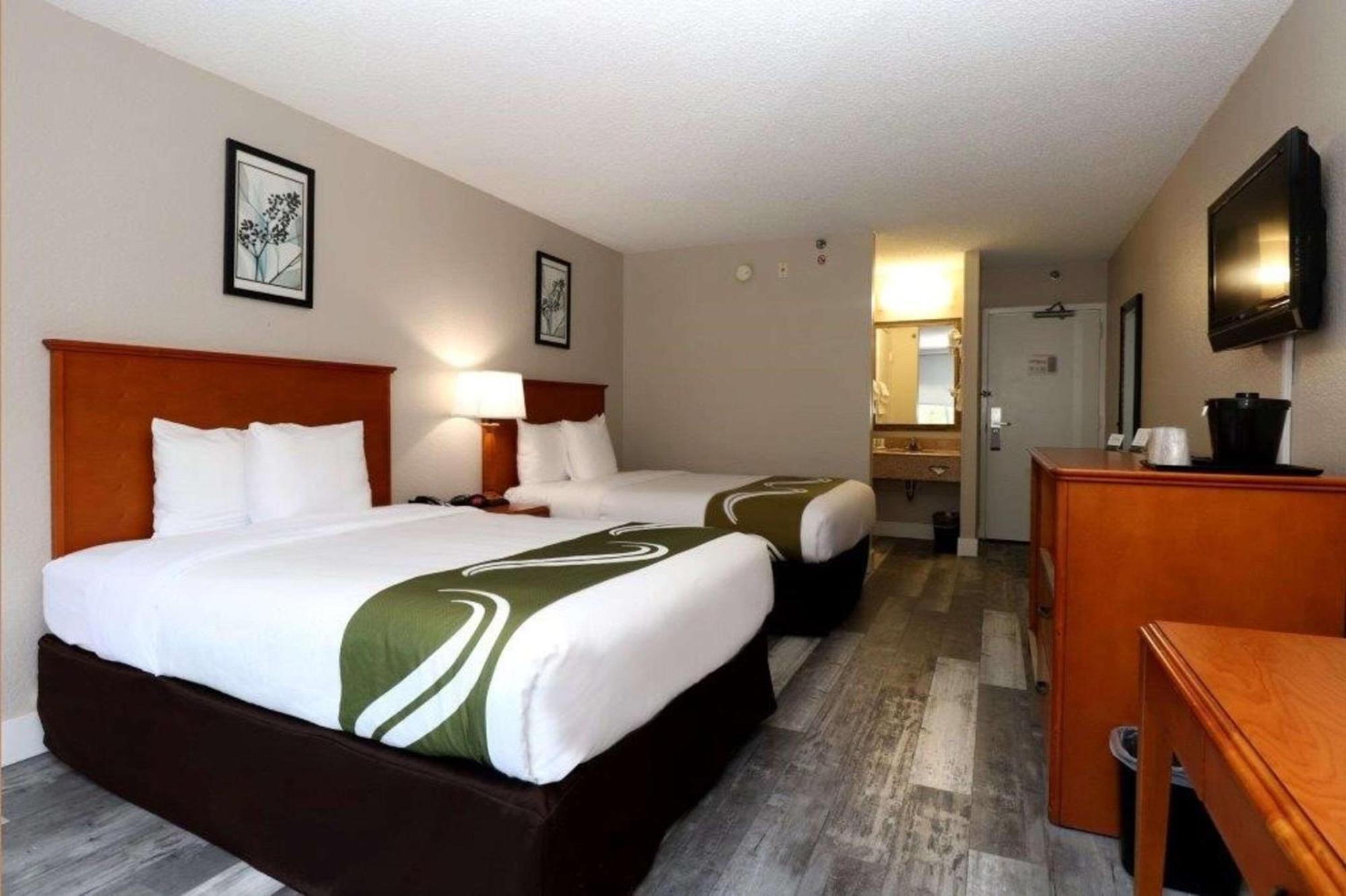 Double Room with Two Double Beds - Non-Smoking,1279529713:JPEG