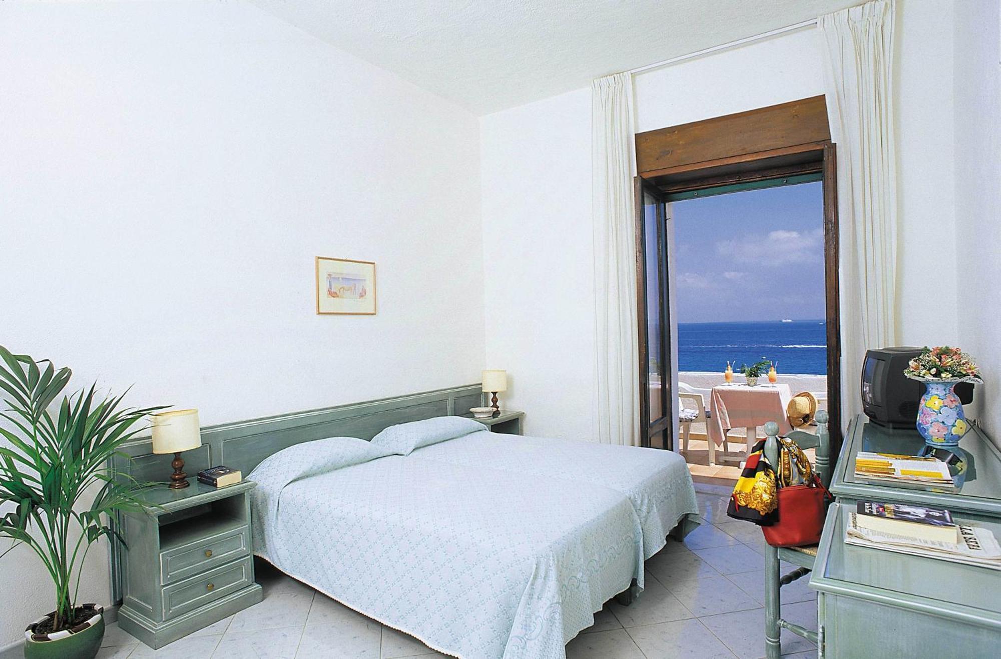 Double or Twin Room Balcony