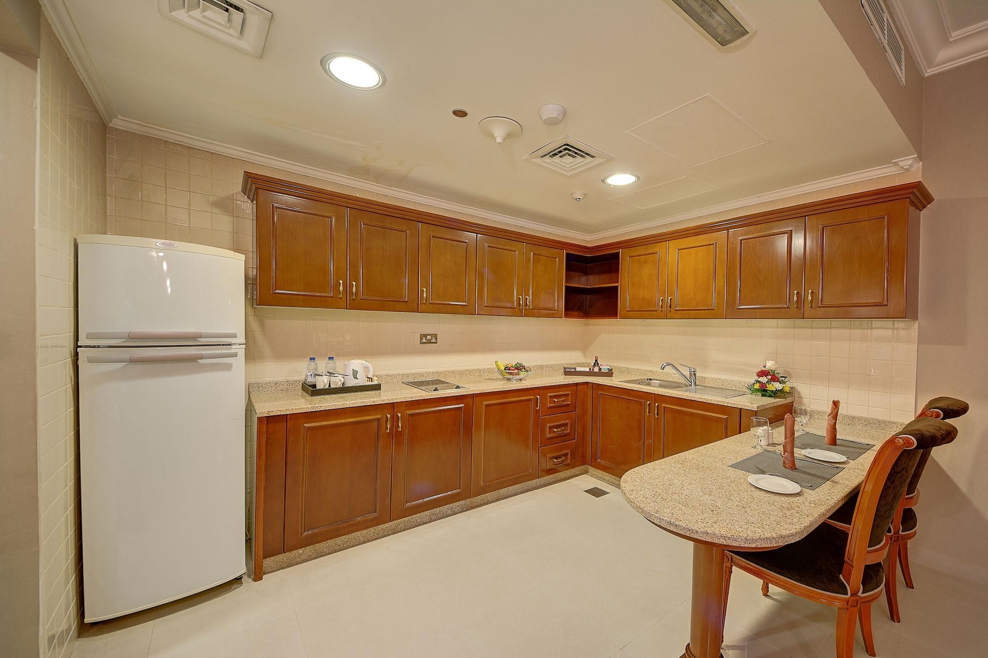 Deluxe Suite,1212054391:JPEG