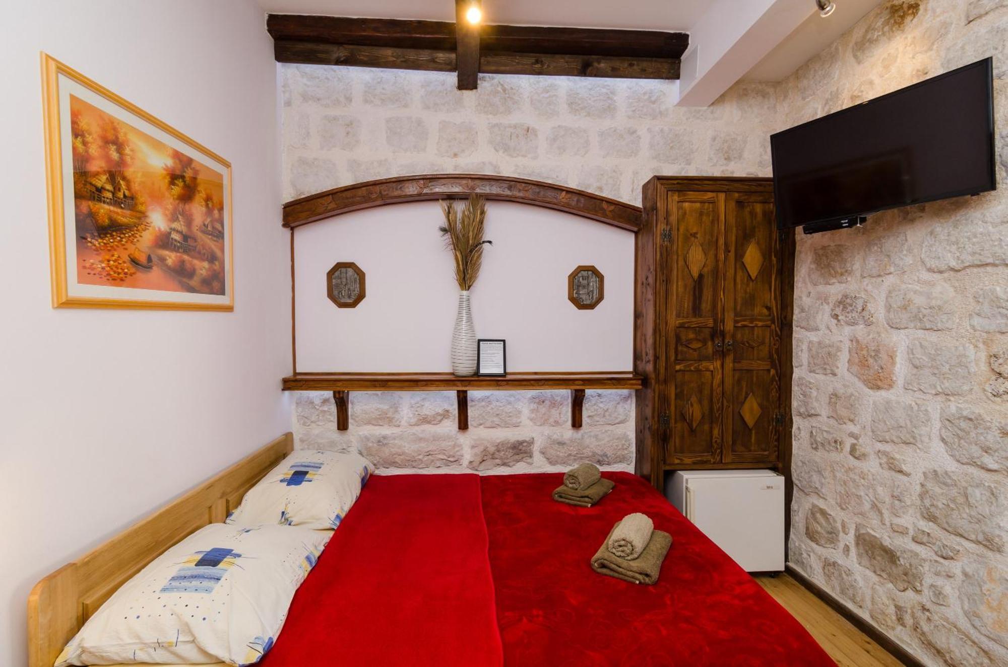 Double Room Street View