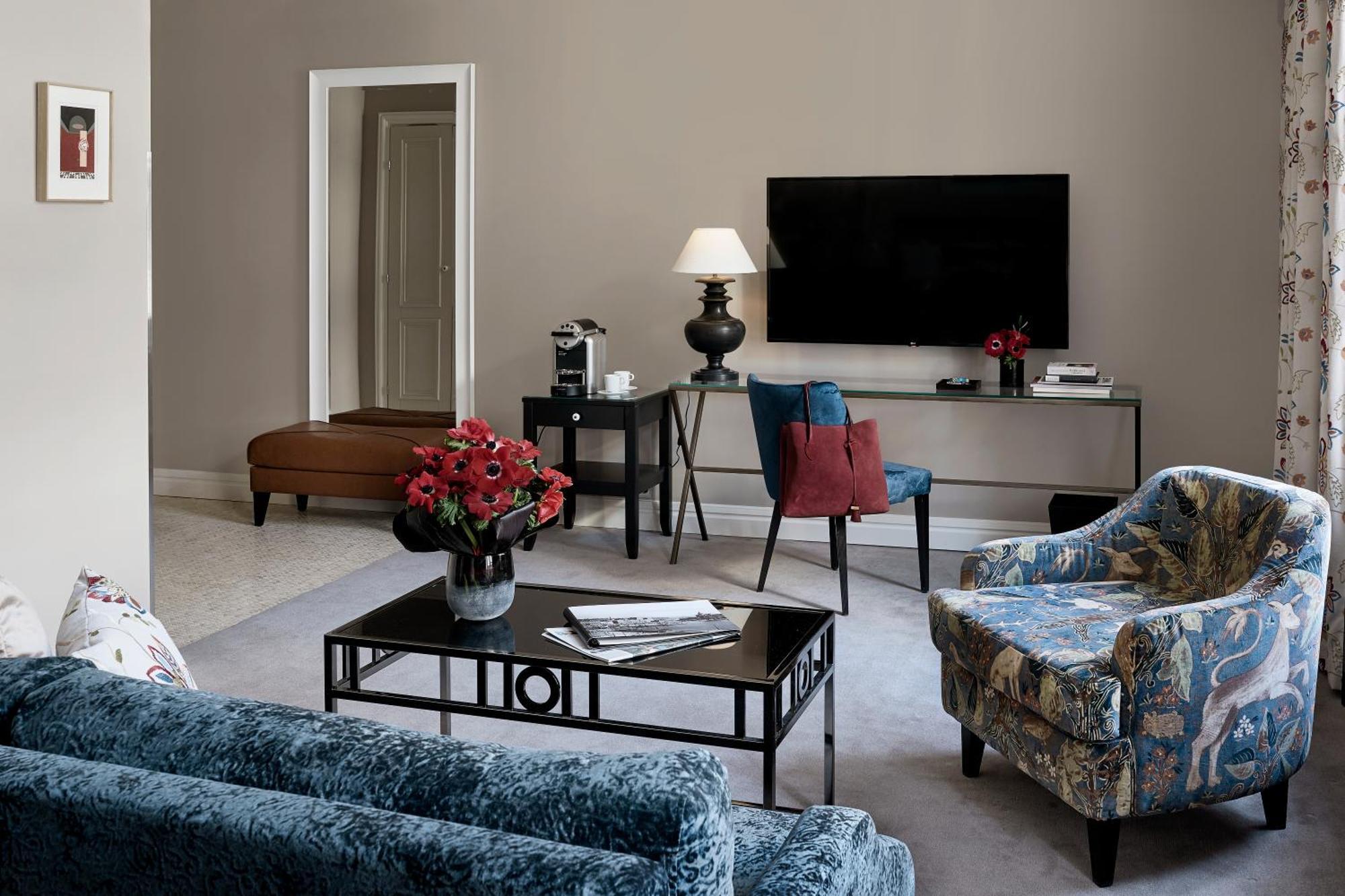 Grand Deluxe Room