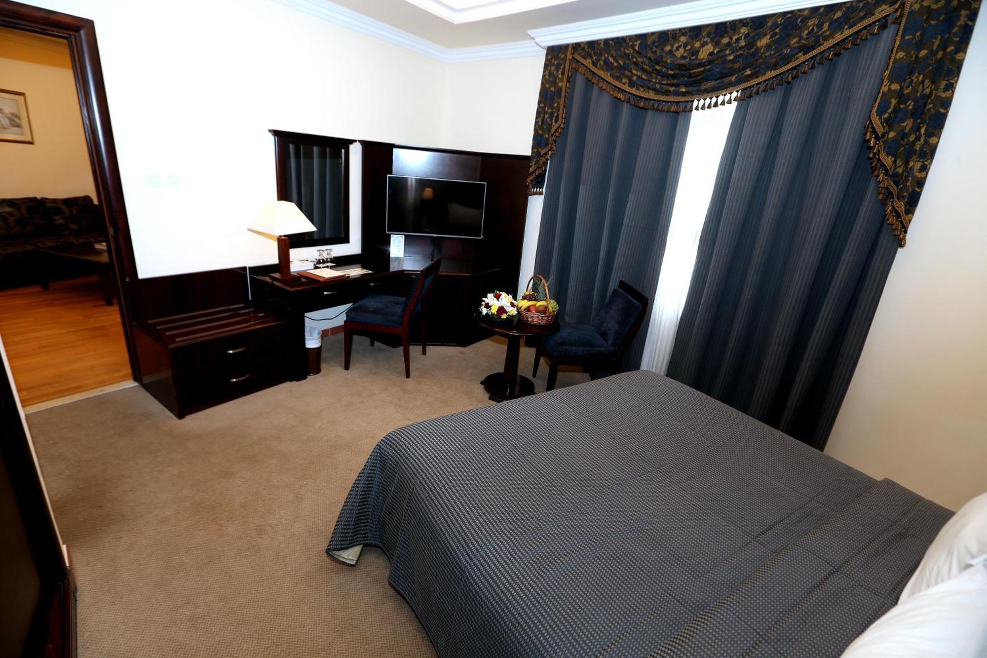 Executive Suite