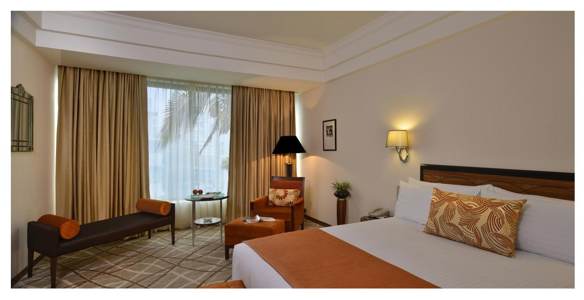 Deluxe Suite met Gedeeltelijk Uitzicht op Zee