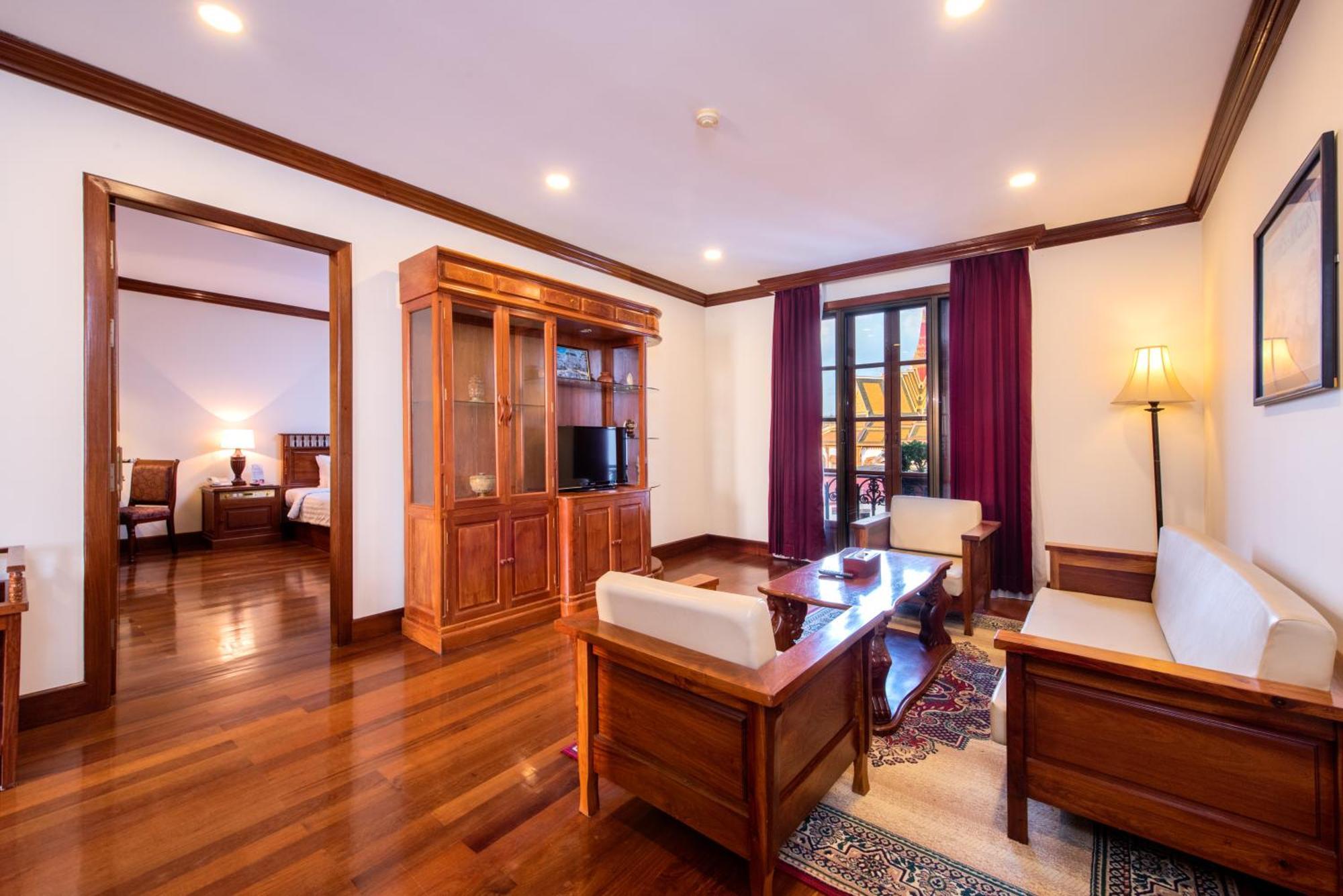 Junior Suite Room