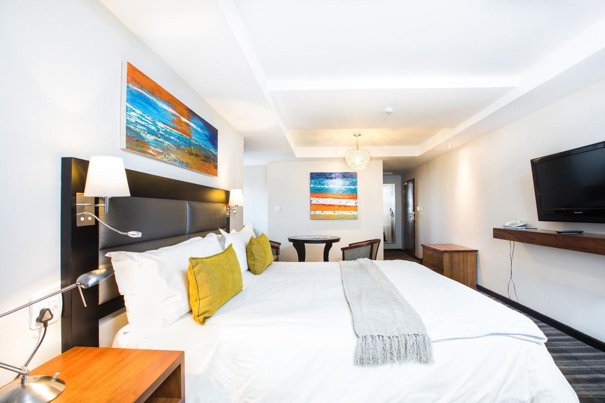 Family Room Twin beds