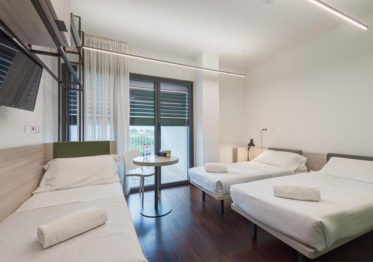 Triple Room,1213797595:JPEG