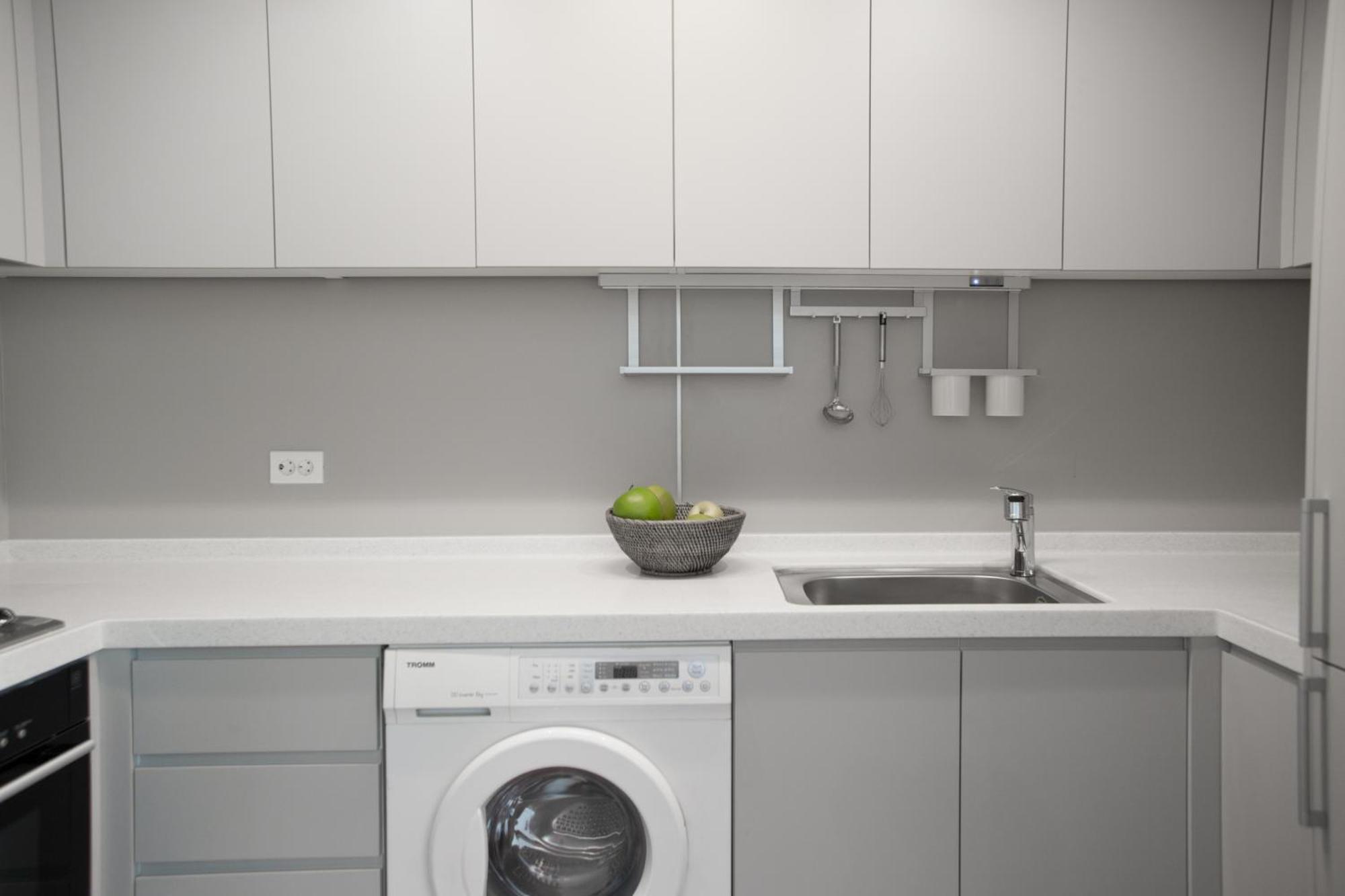 Deluxe Two-Bedroom Apartment