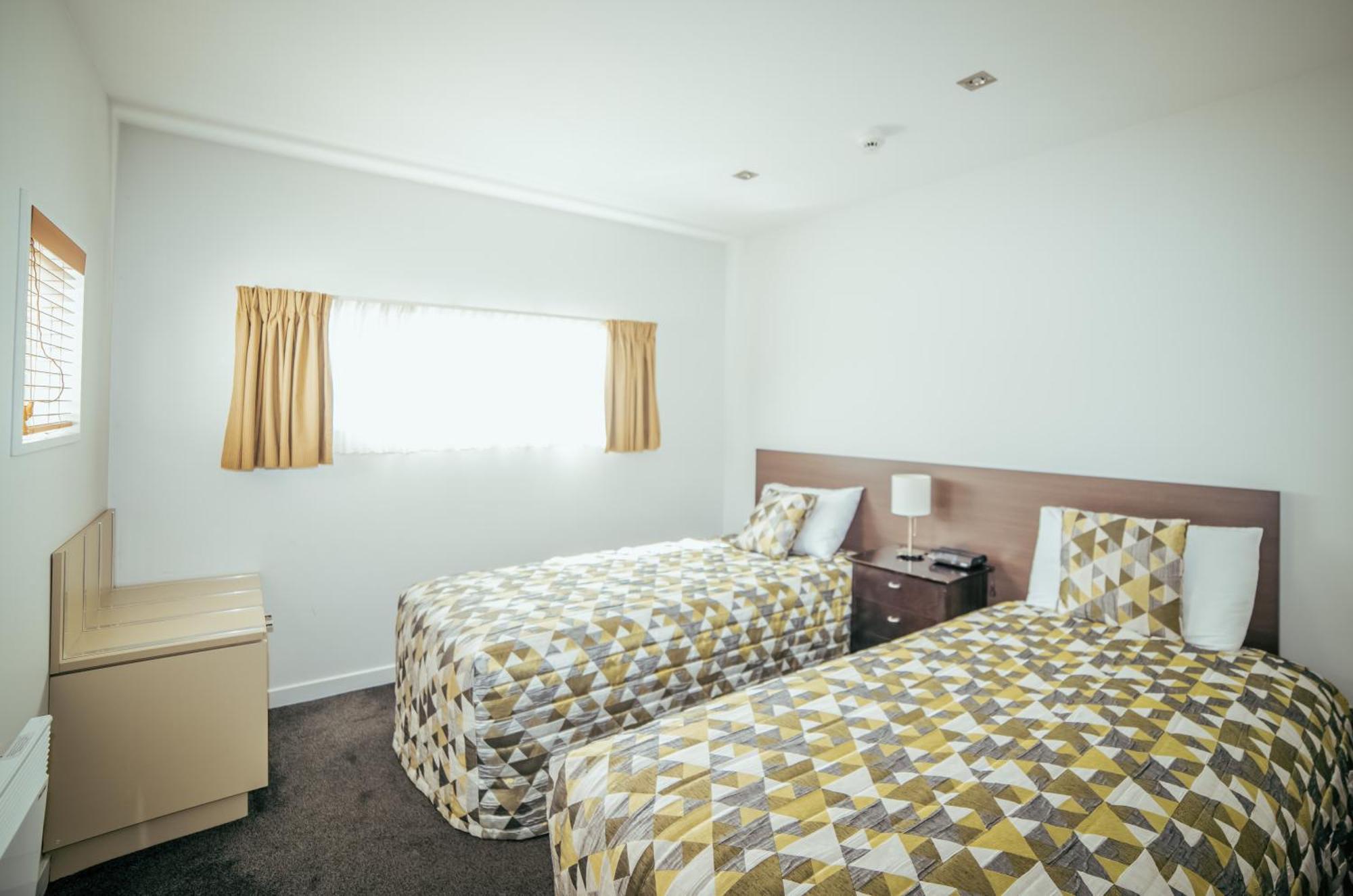 Estudio con cama extragrande
