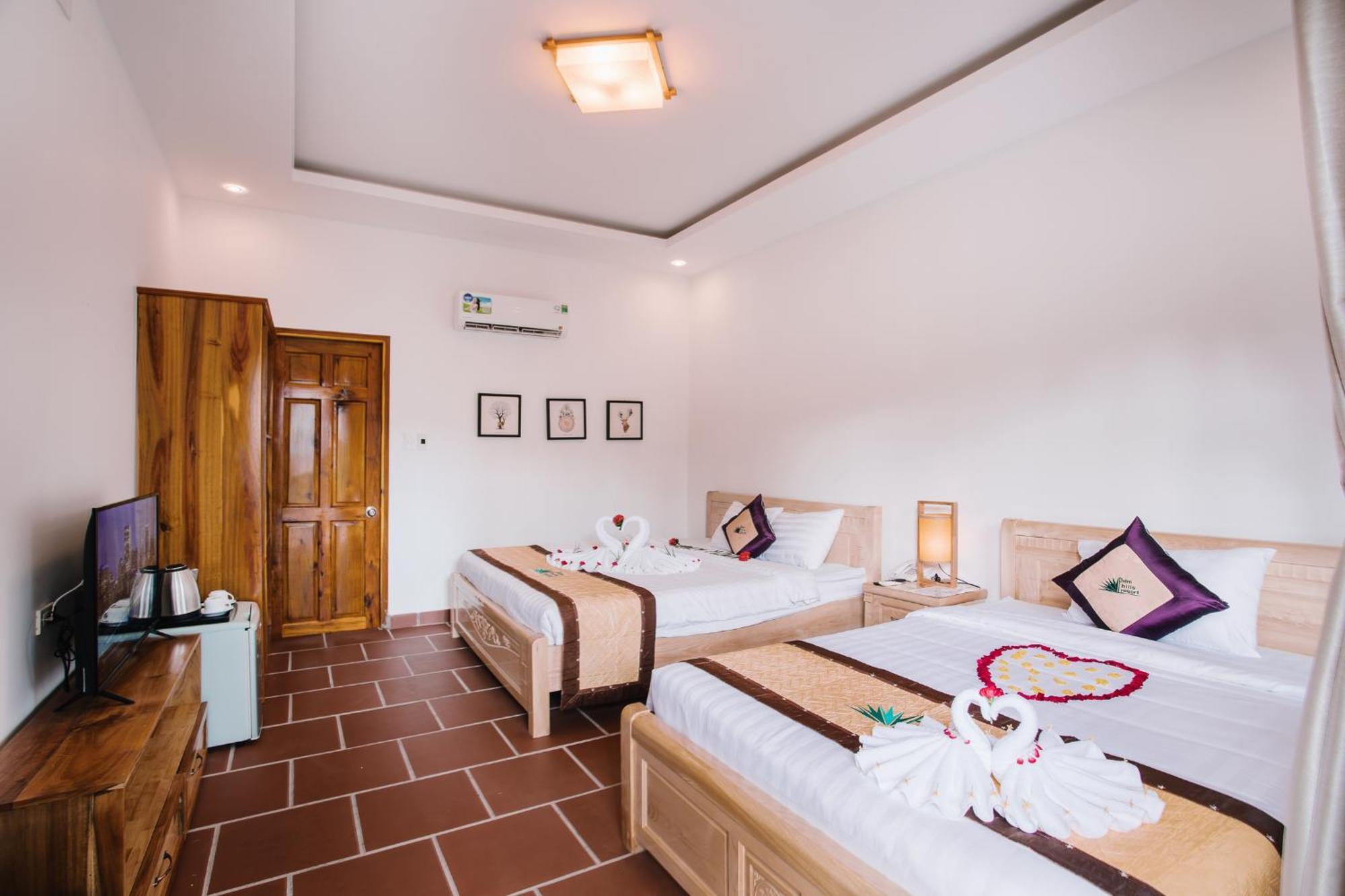 Quarto Triplo com Vista do Jardim
