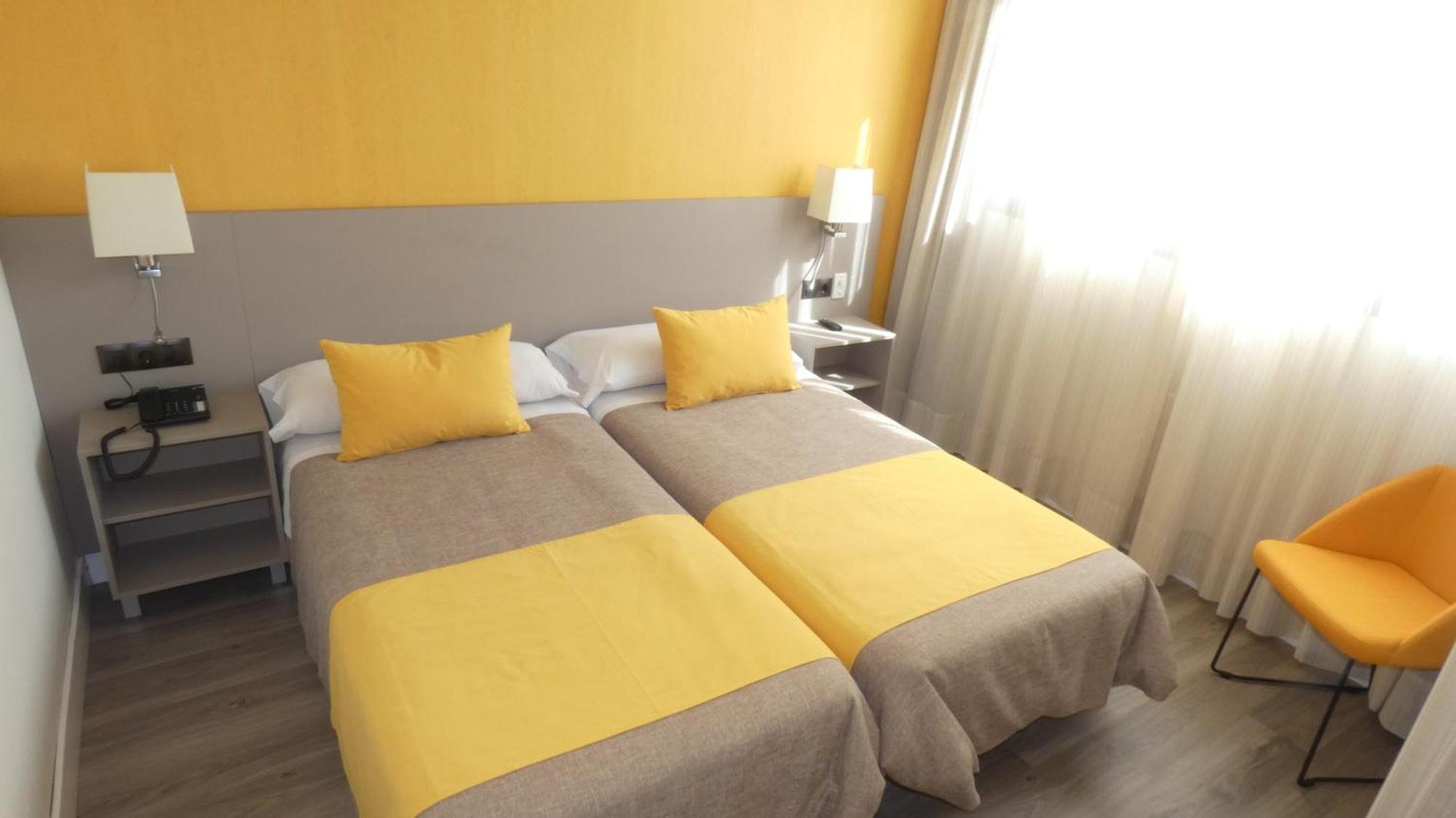 Chambre Double ou Lits Jumeaux