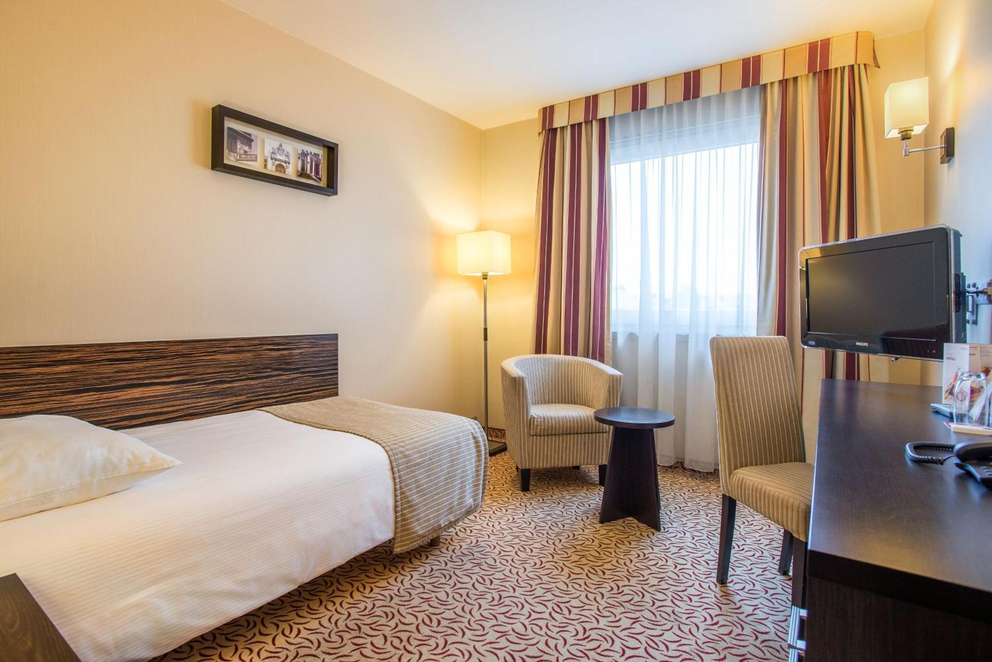 Quarto Individual