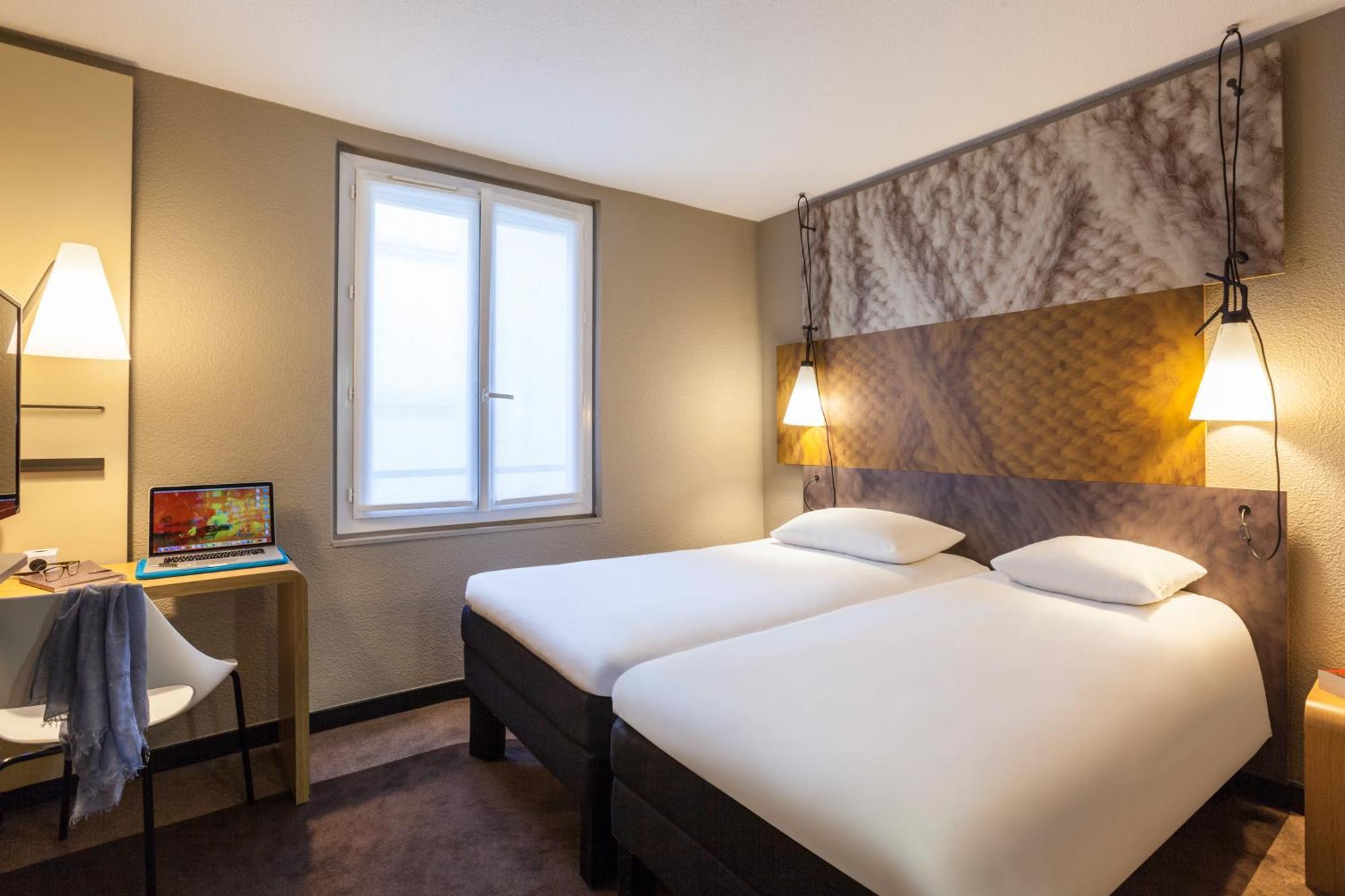 Standard Room Two Single Beds