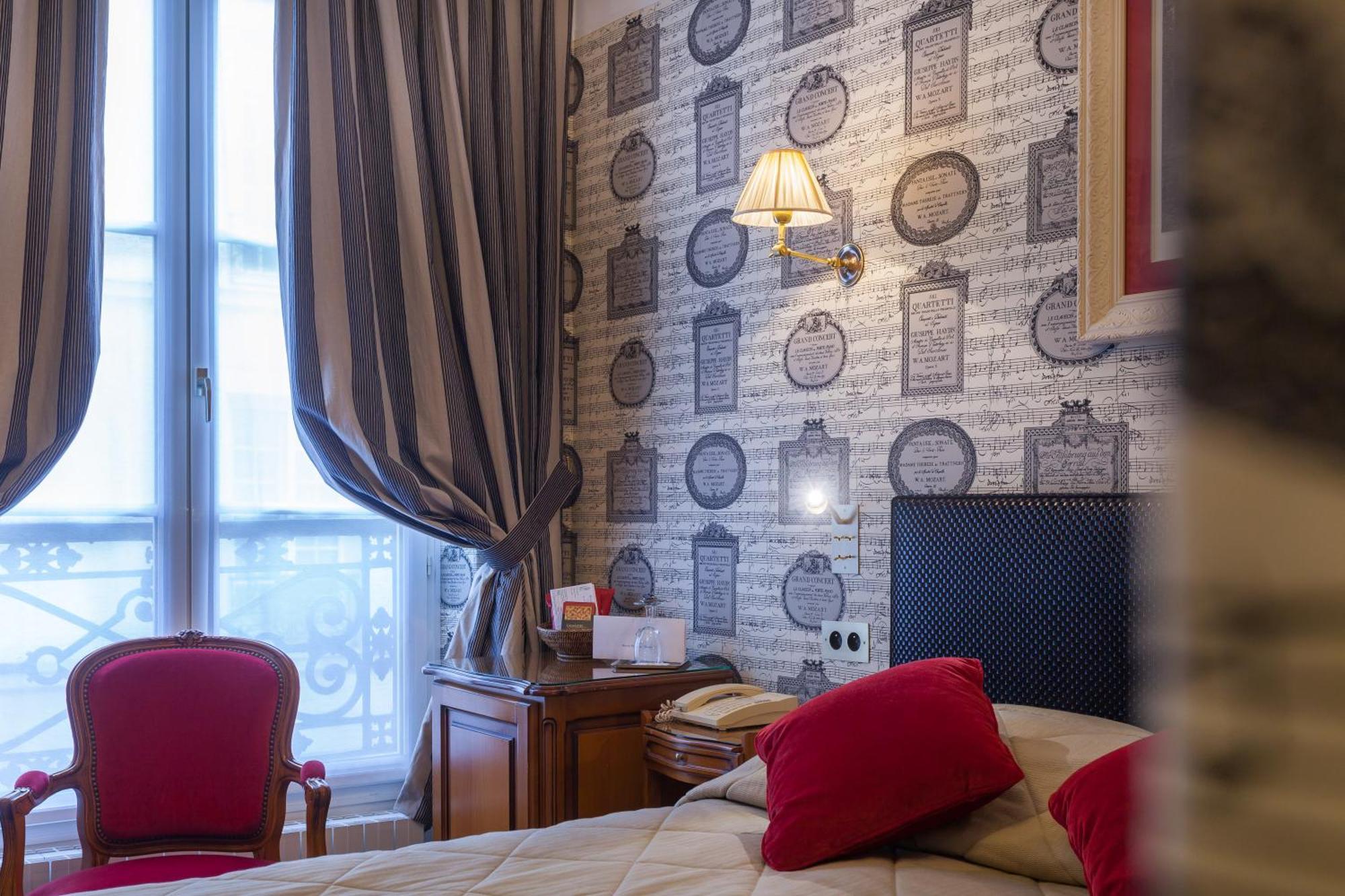 Classic Double Room