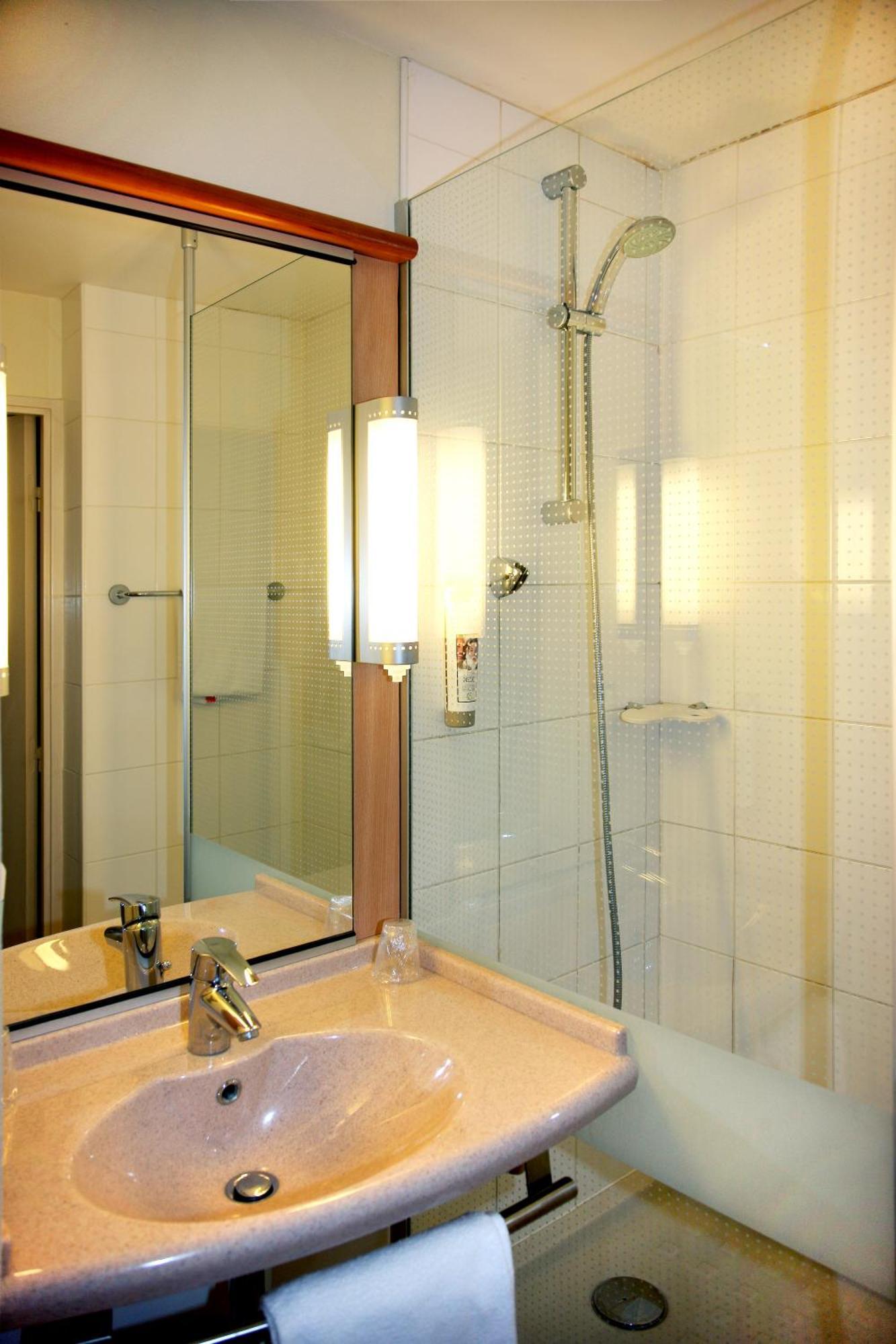 Two Adjacent Double Room,1215189418:JPEG