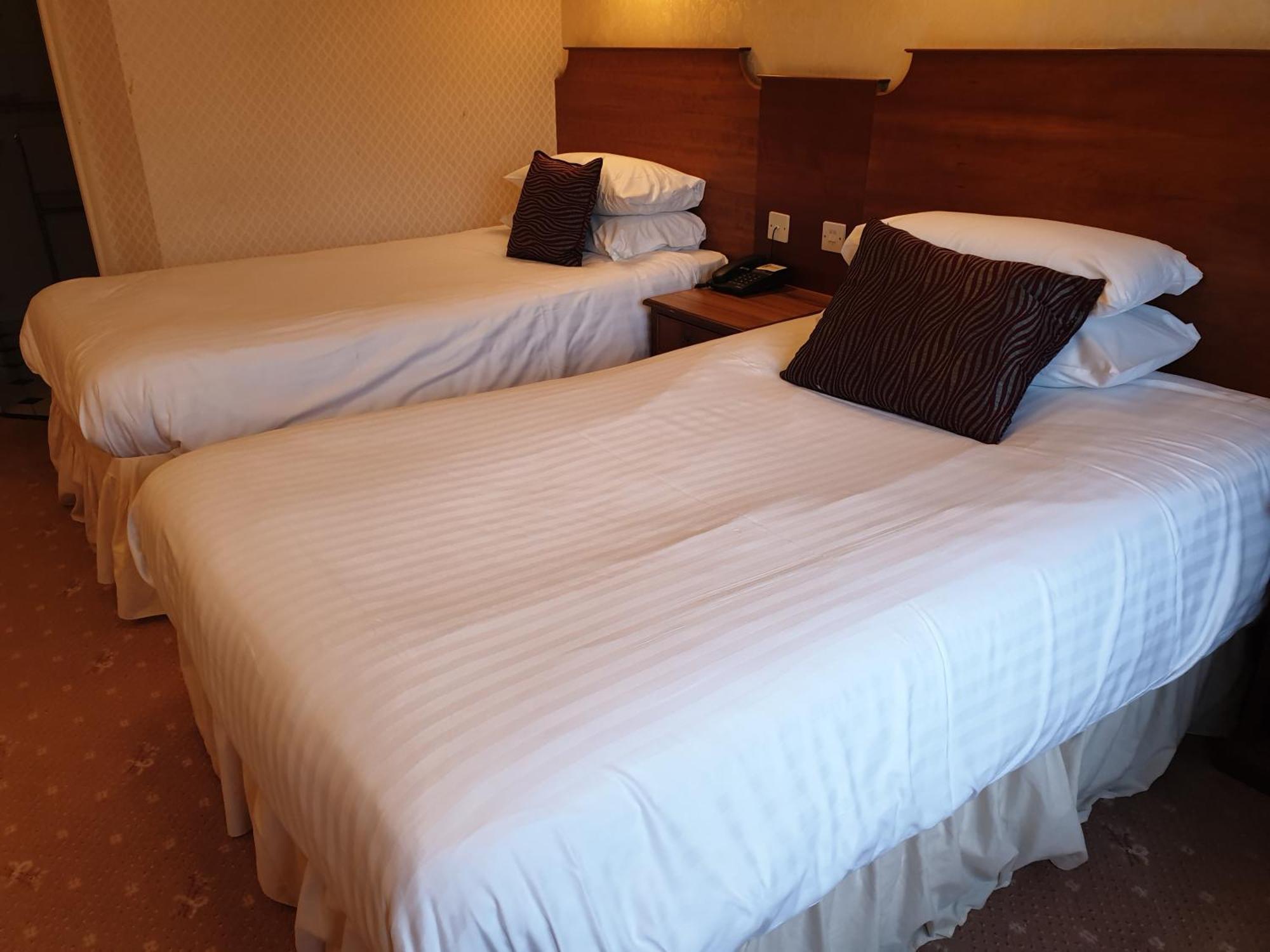 Classic Twin Room