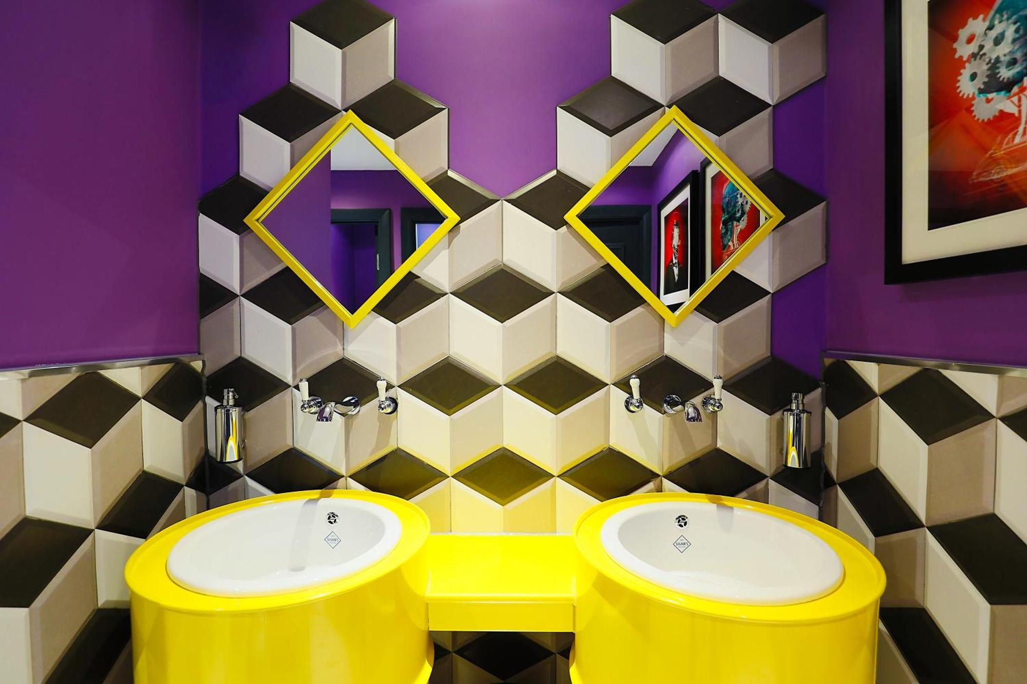 Signature Suite,1215331546:JPEG