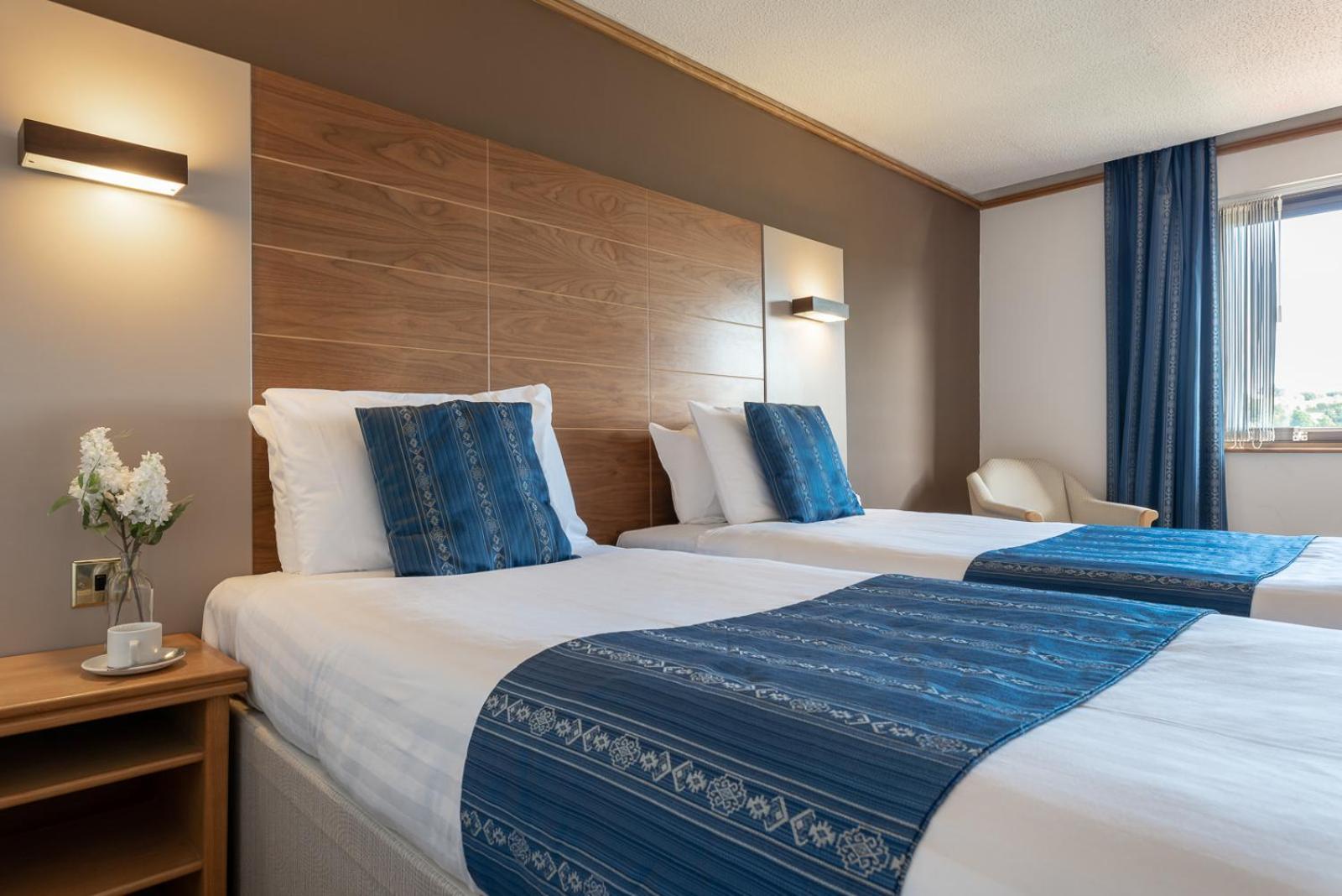 Doppelzimmer mit Flussblick