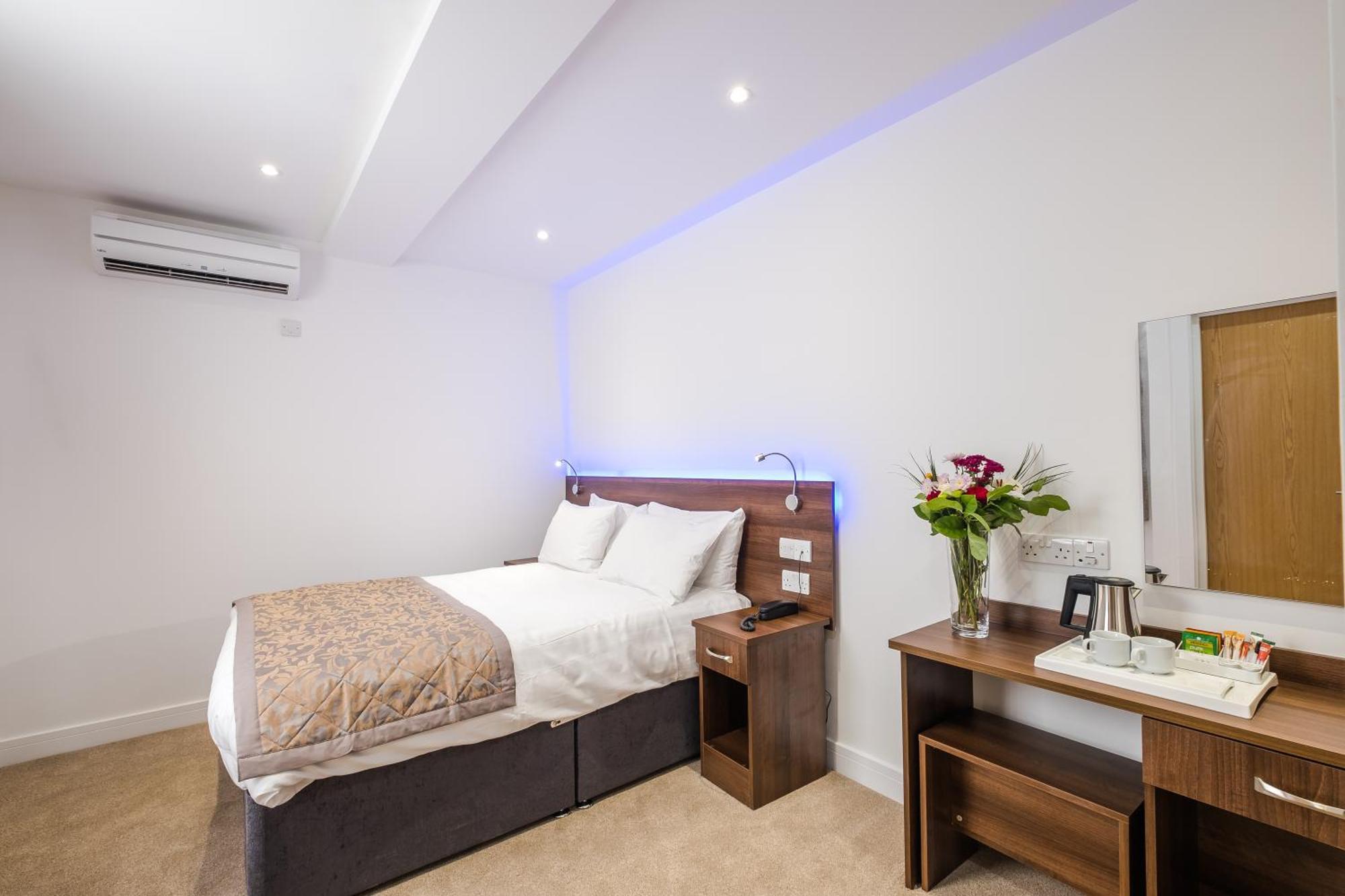 Double Room Shower
