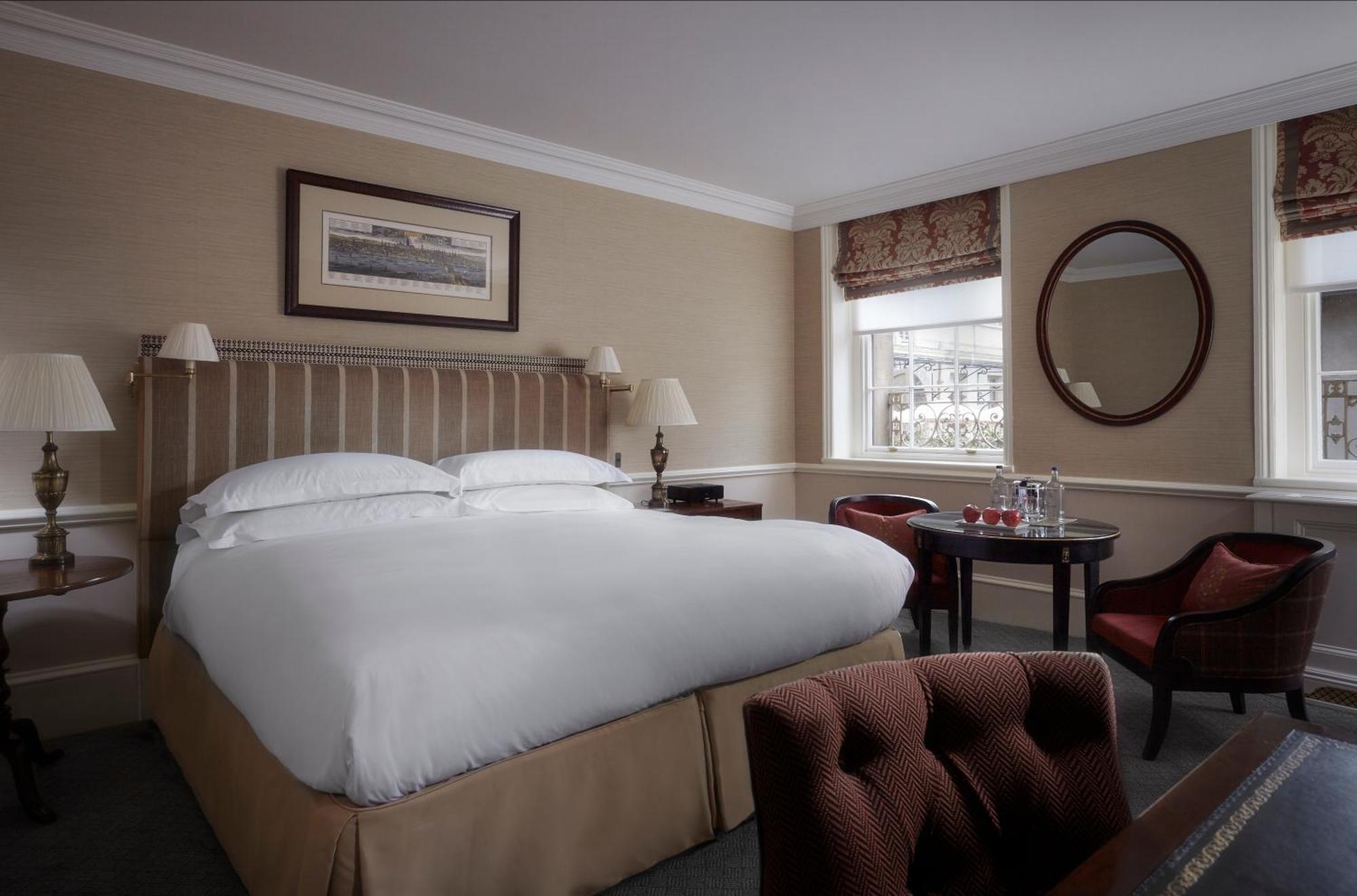 Club Double Room,917577274:JPEG