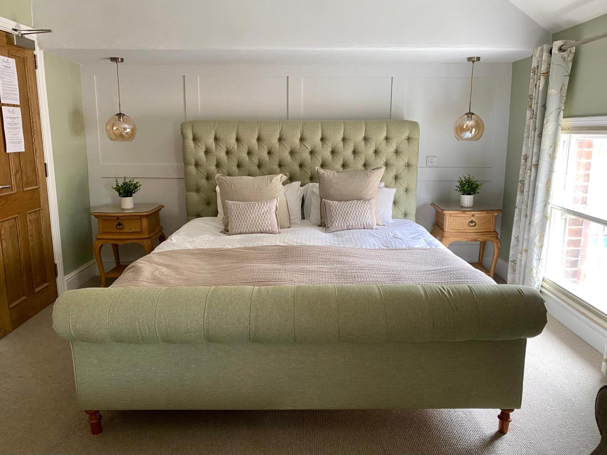 One-Bedroom Suite