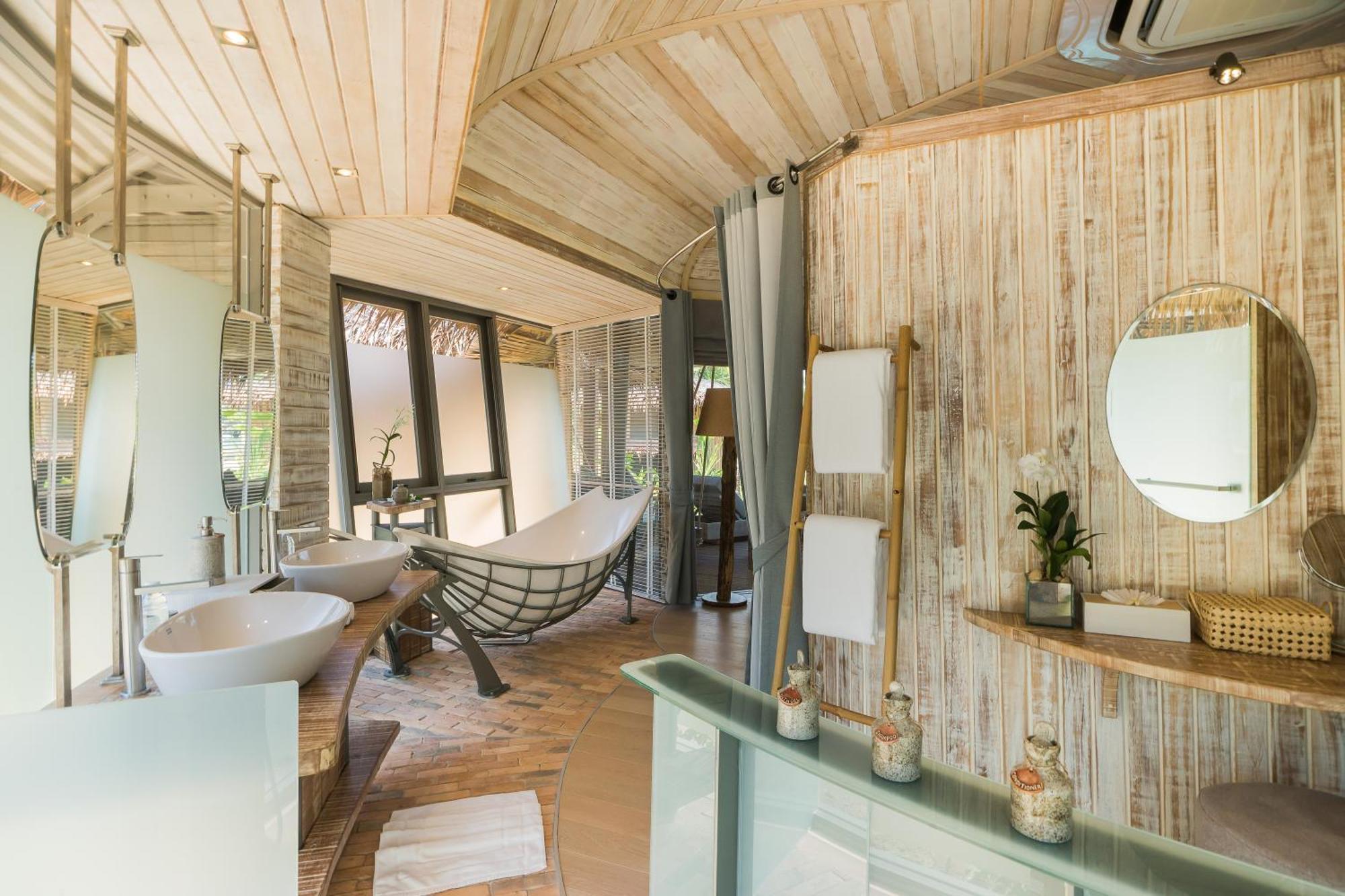 Poolvilla am Strand