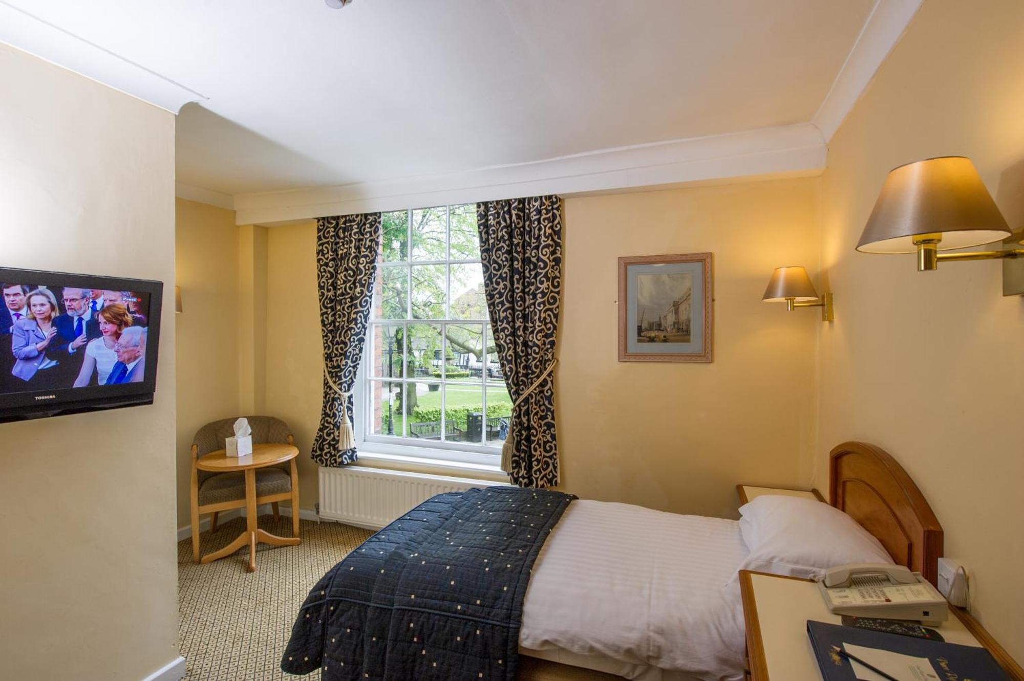 Standard Single Room