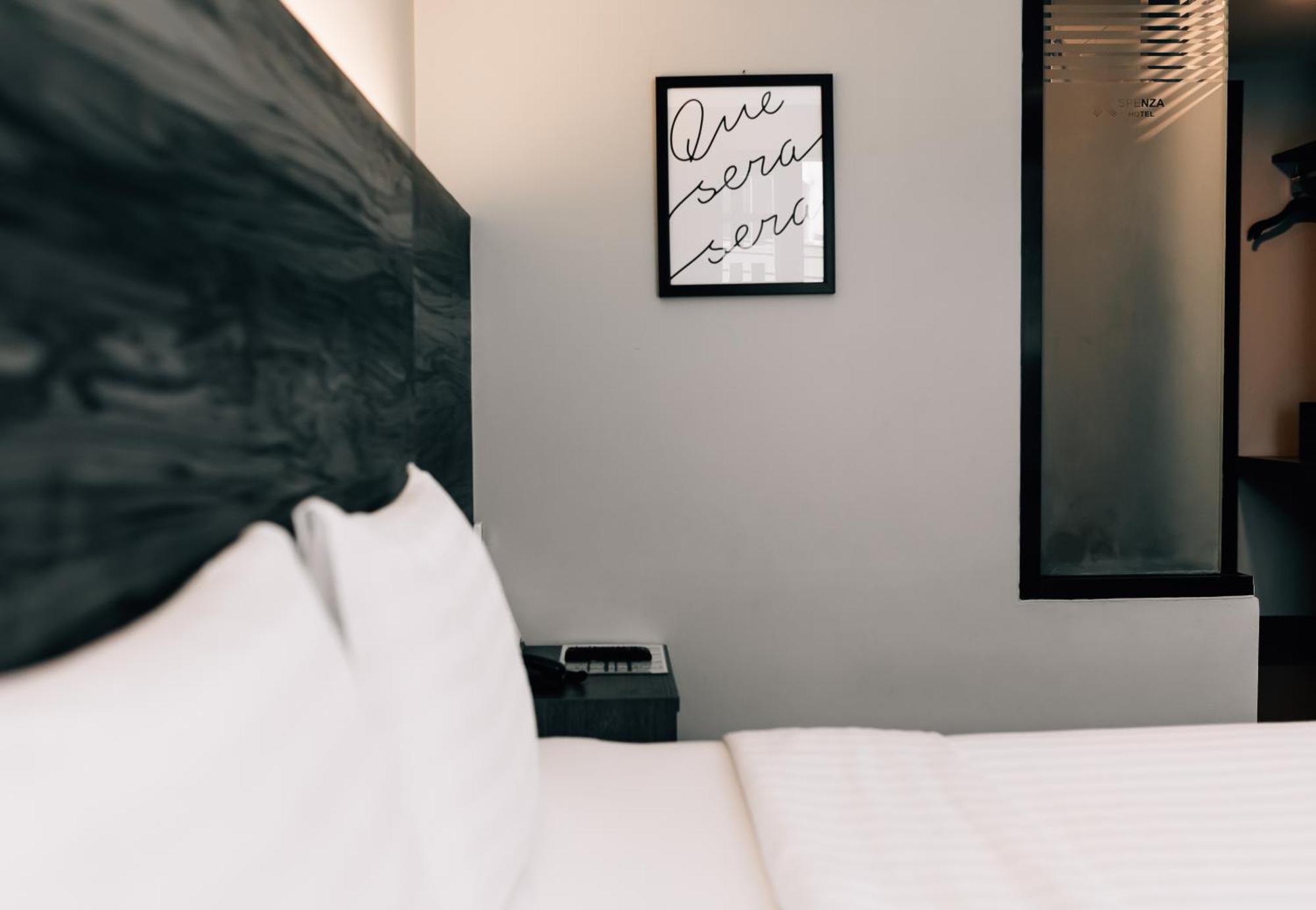 Modern Deluxe Double or Twin Room
