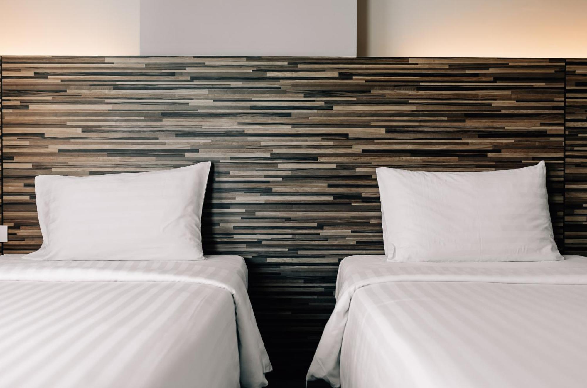 Modern Deluxe Double or Twin Room