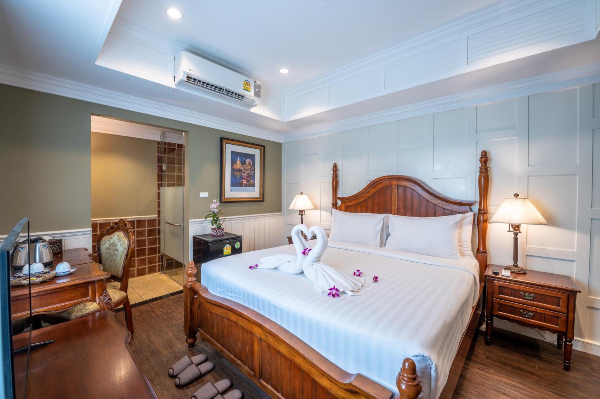 Junior Room
