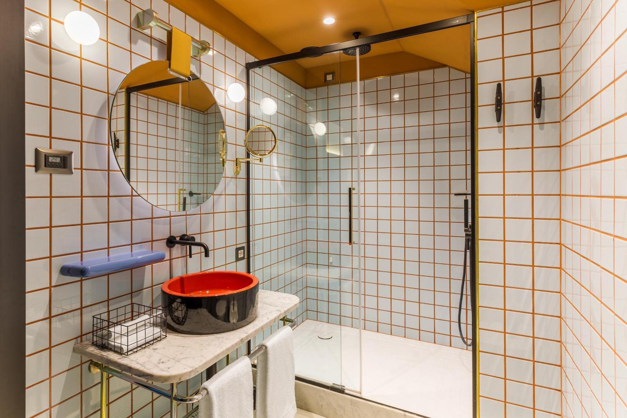 Quarto Superior com Cama de Casal ou 2 de Solteiro
