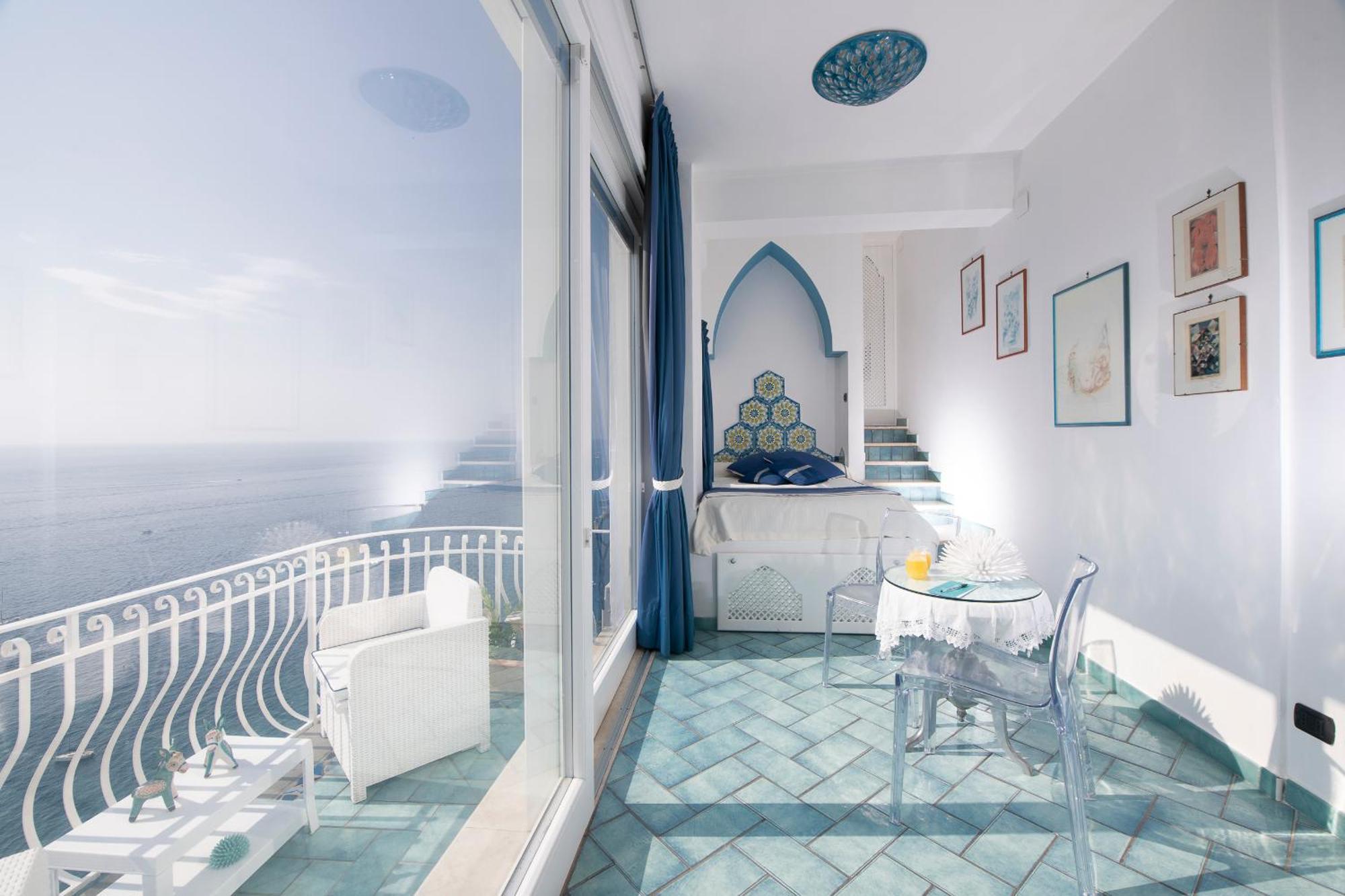 Junior Suite Sea View Spa Bath