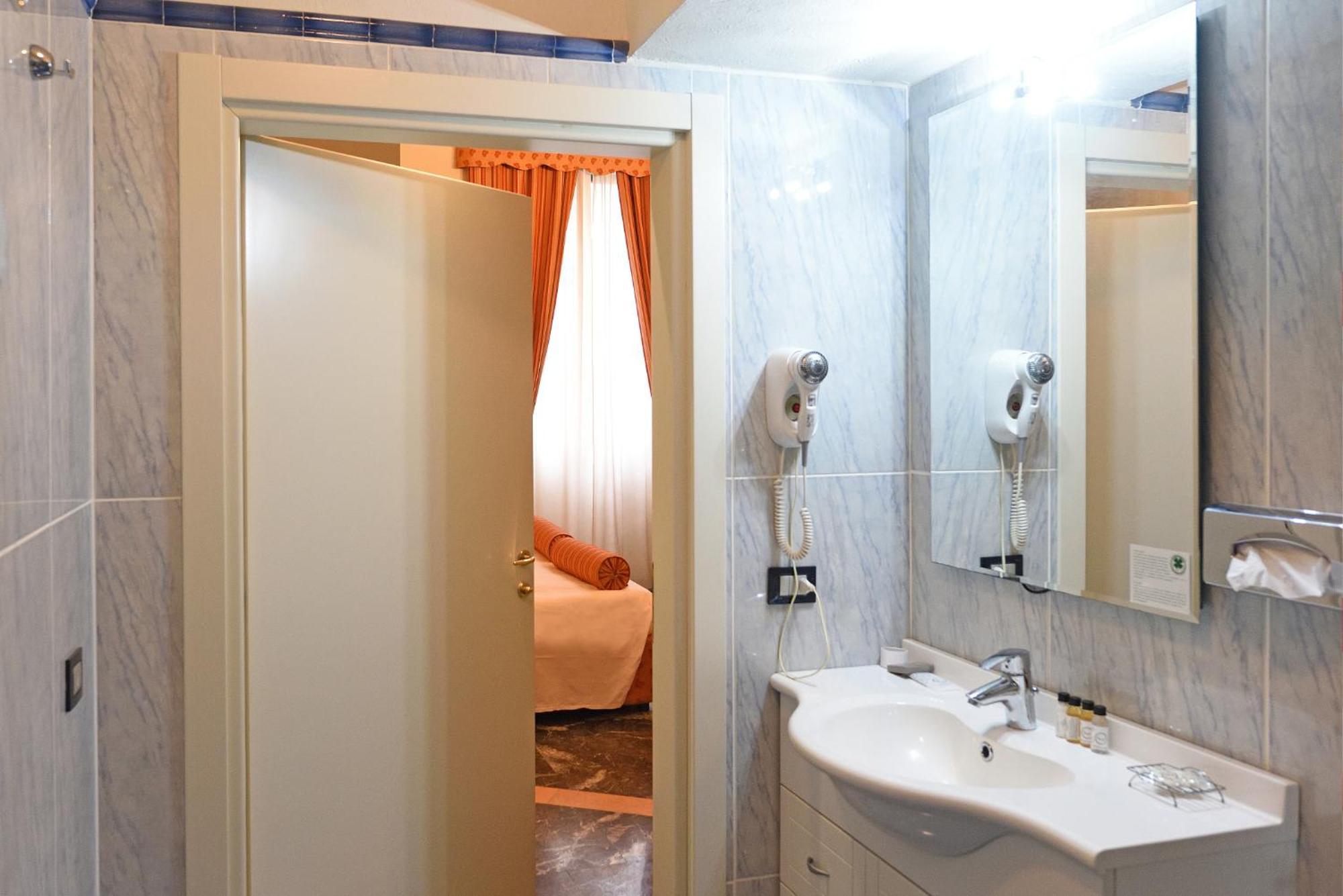 Habitación Doble Deluxe - Planta baja