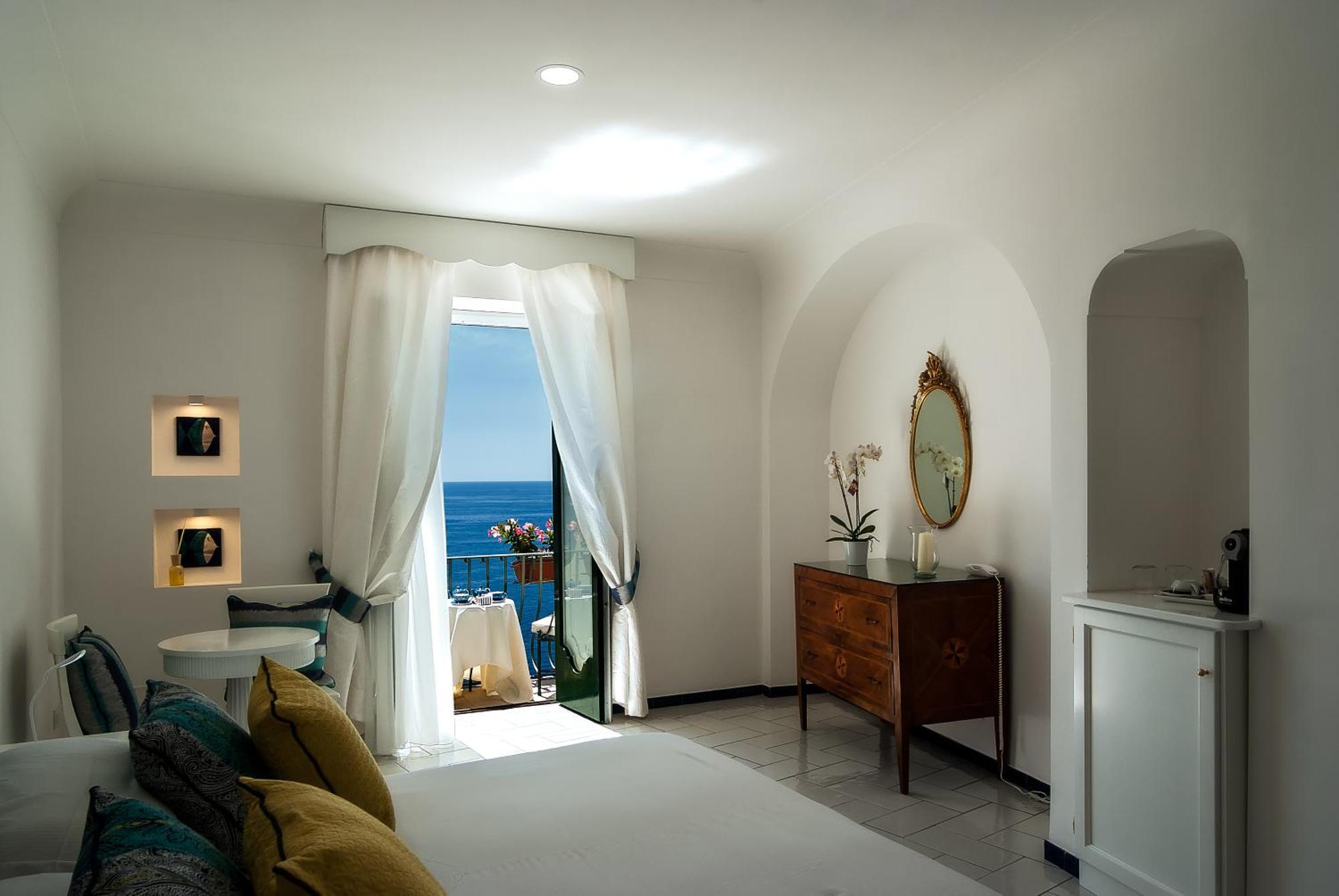 Deluxe Double Room Sea View
