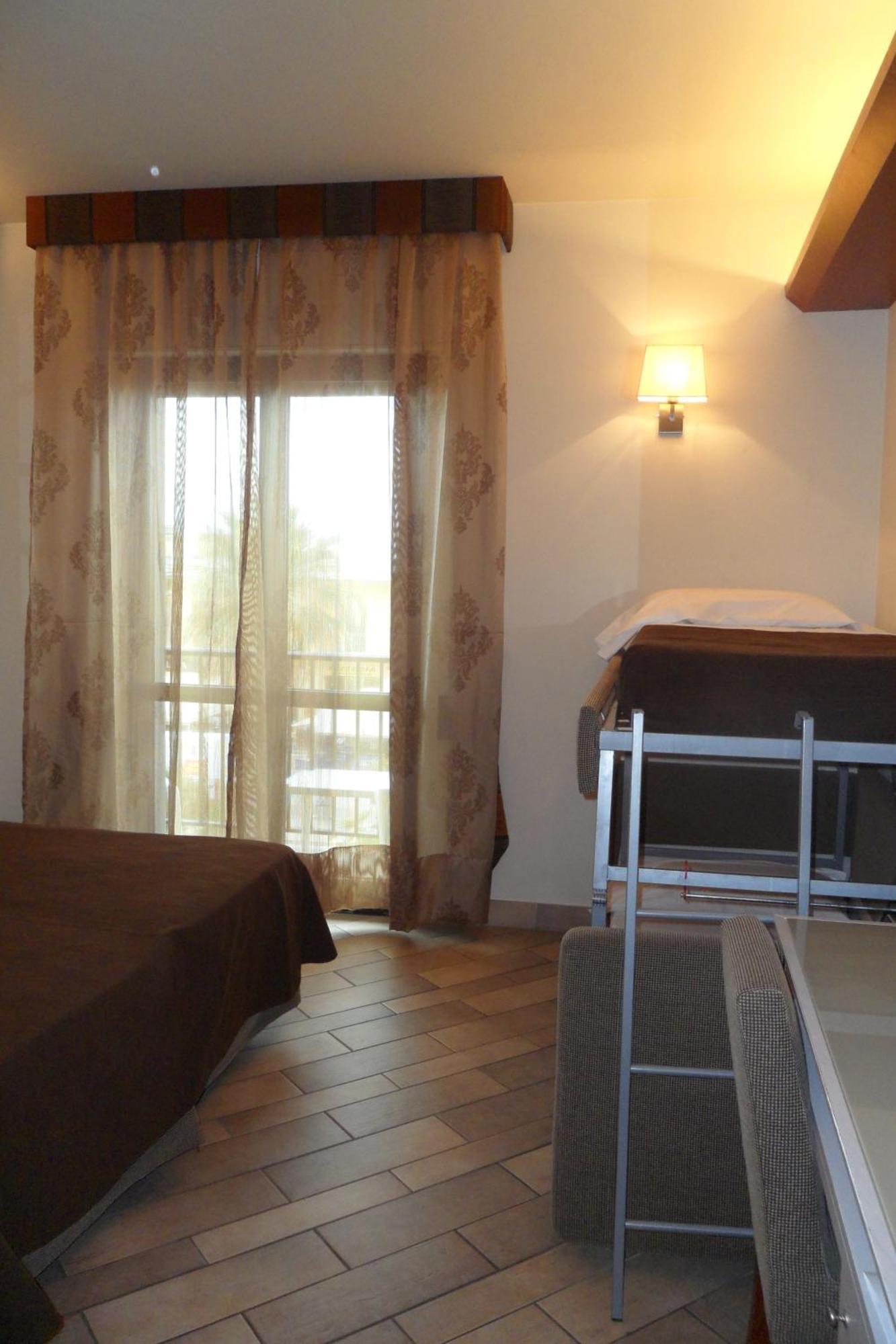 Quadruple Room One Bunk Bed Sea View