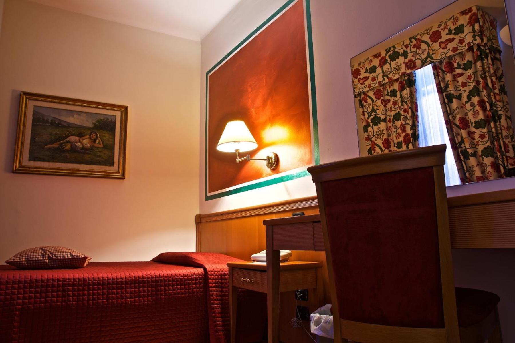 Comfort Single Room