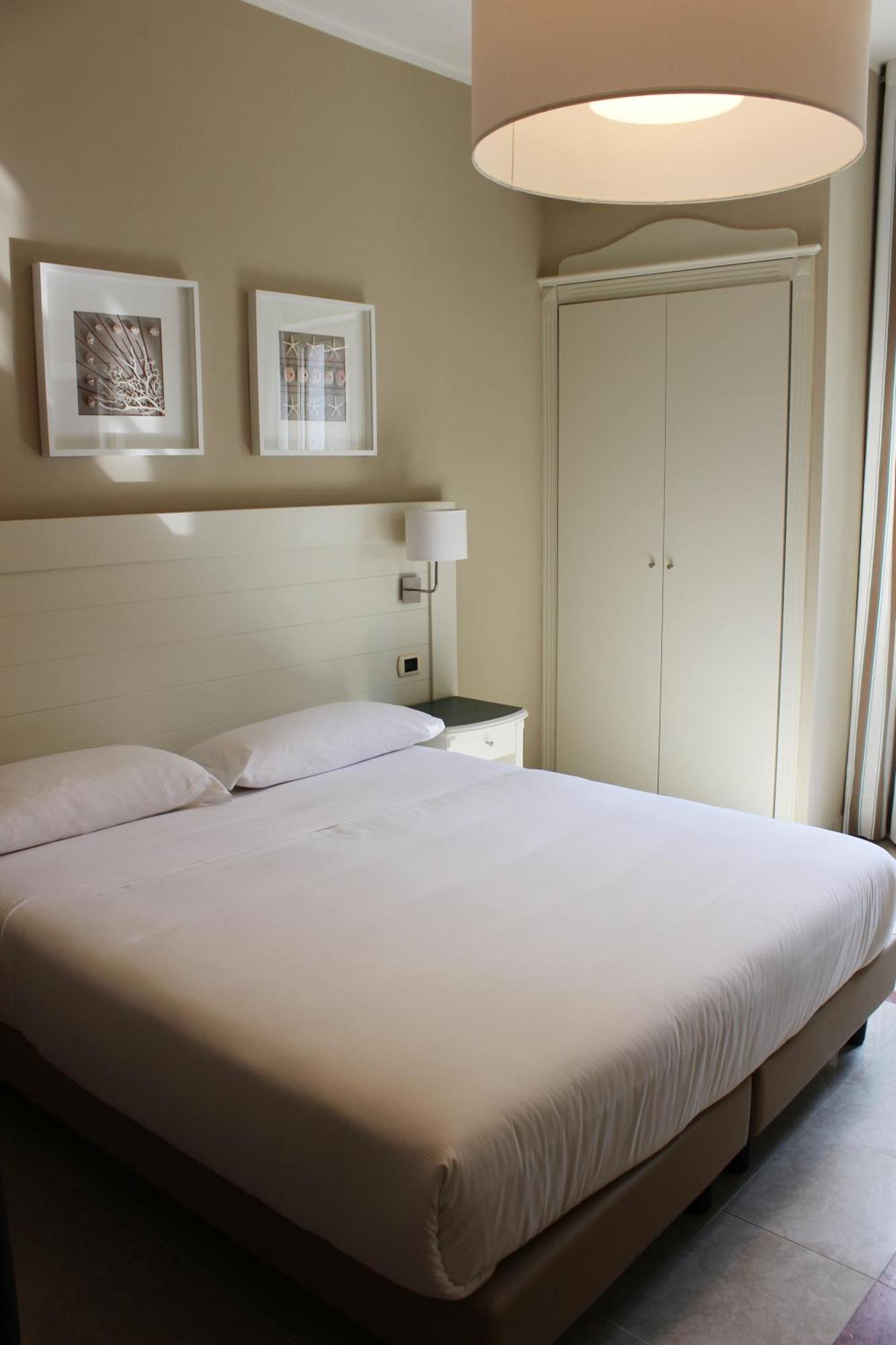 Classic Double or Twin Room